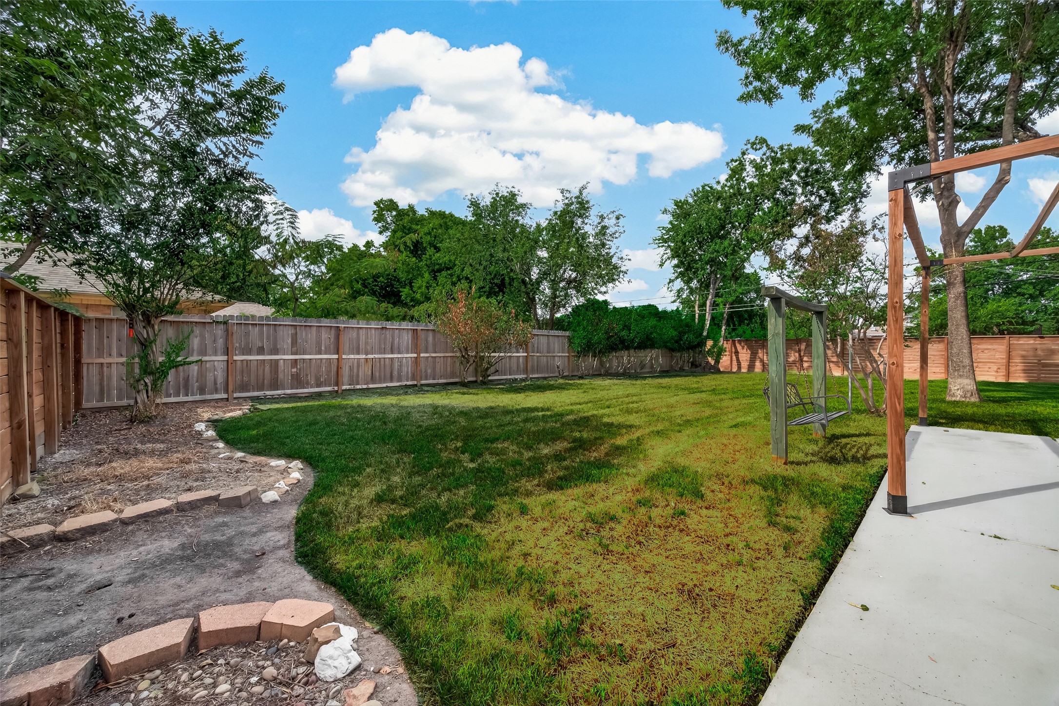 15302 Jersey Drive Property Photo 42