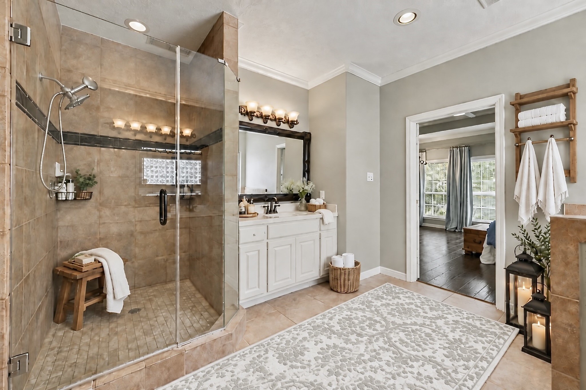 13323 Olive Trace Property Photo 4