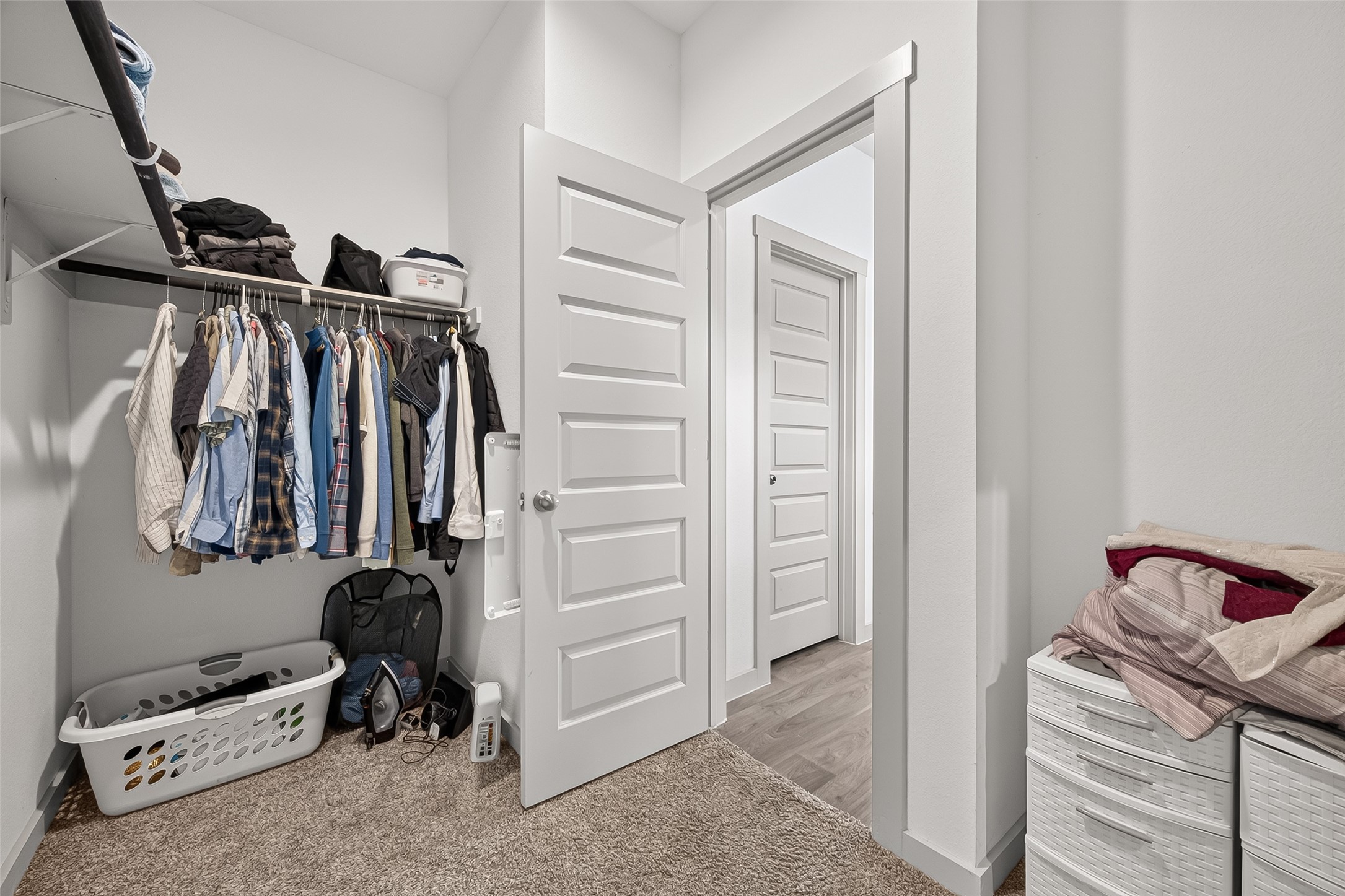 6903 Green Embers Lane Property Photo 33