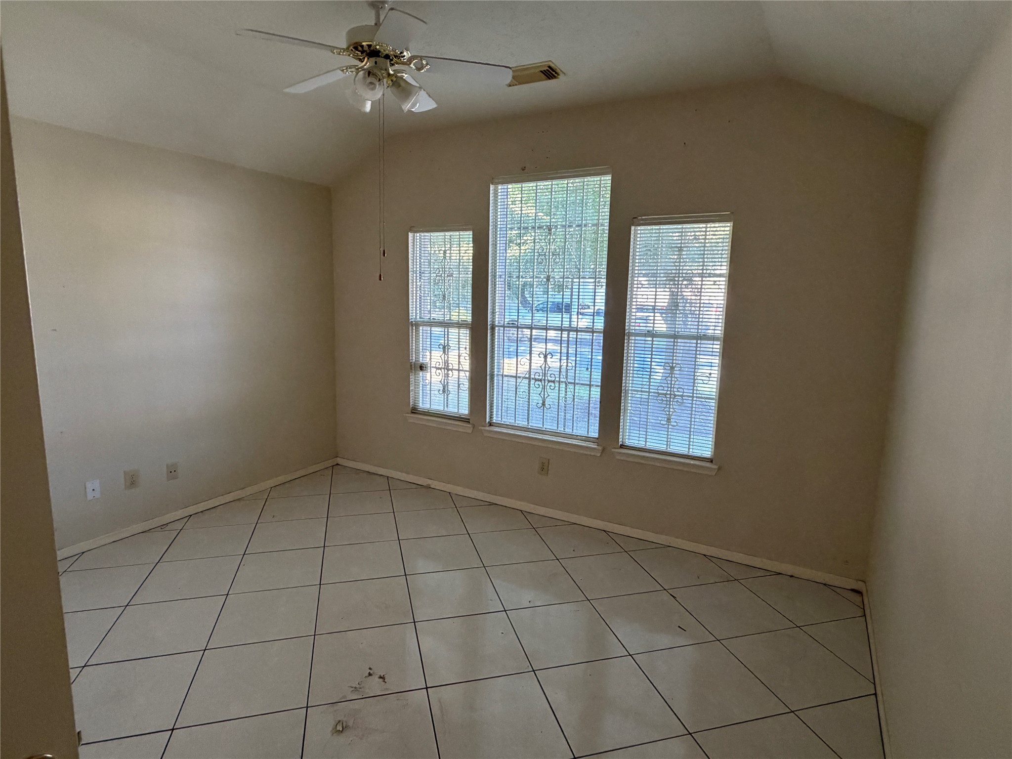 6430 Cape Forward Drive Property Photo 6