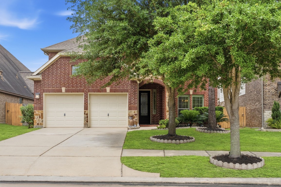 27383 Pendleton Trace Drive Property Photo 1