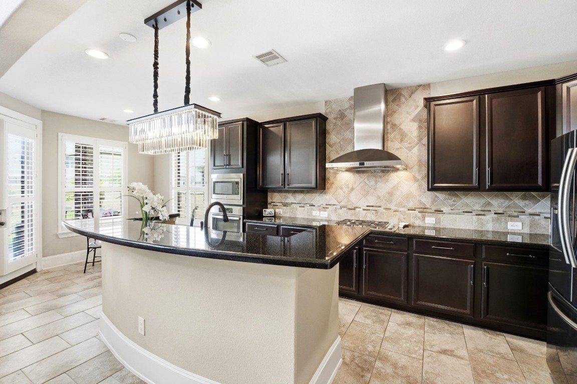 27383 Pendleton Trace Drive Property Photo 5