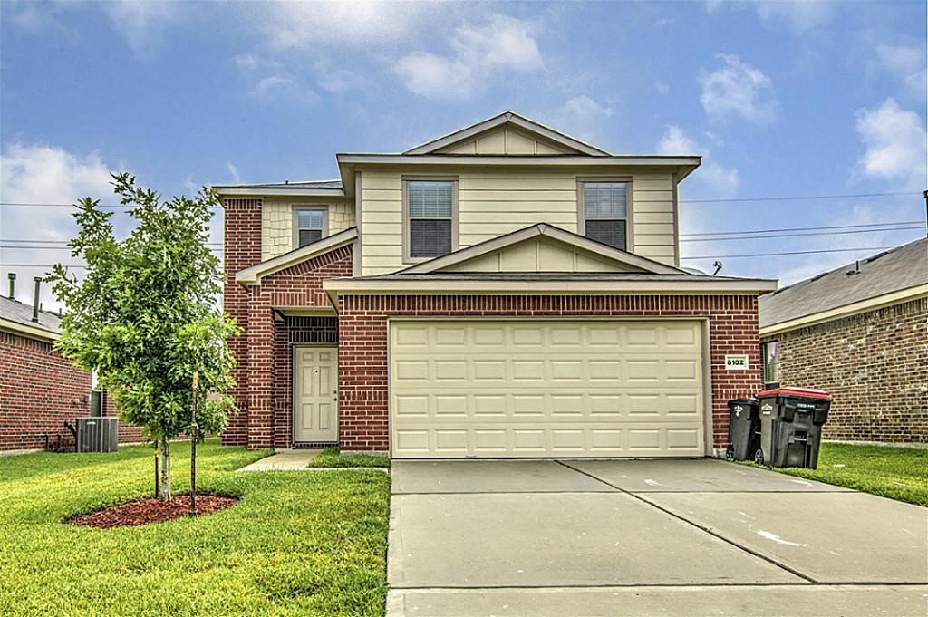 8102 Yaupon View Drive Property Photo 3