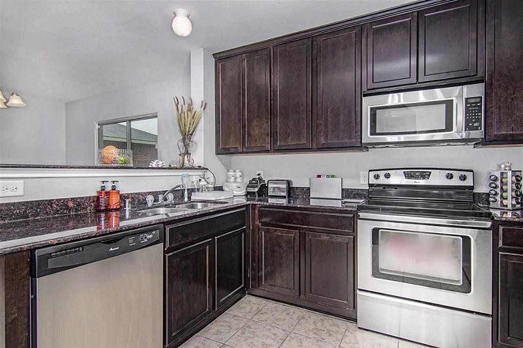 8102 Yaupon View Drive Property Photo 19