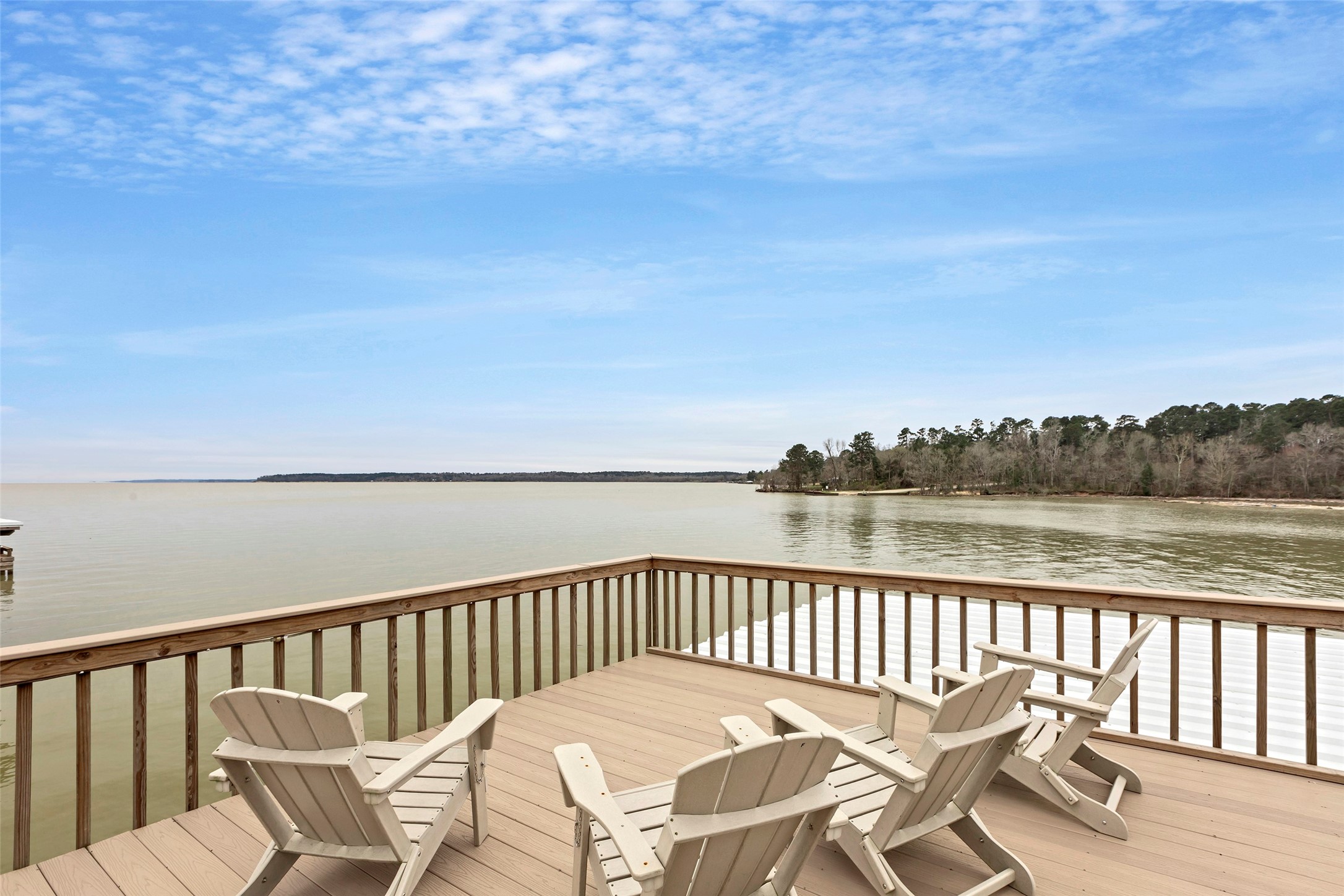 60 Edgewater Way Property Photo 3