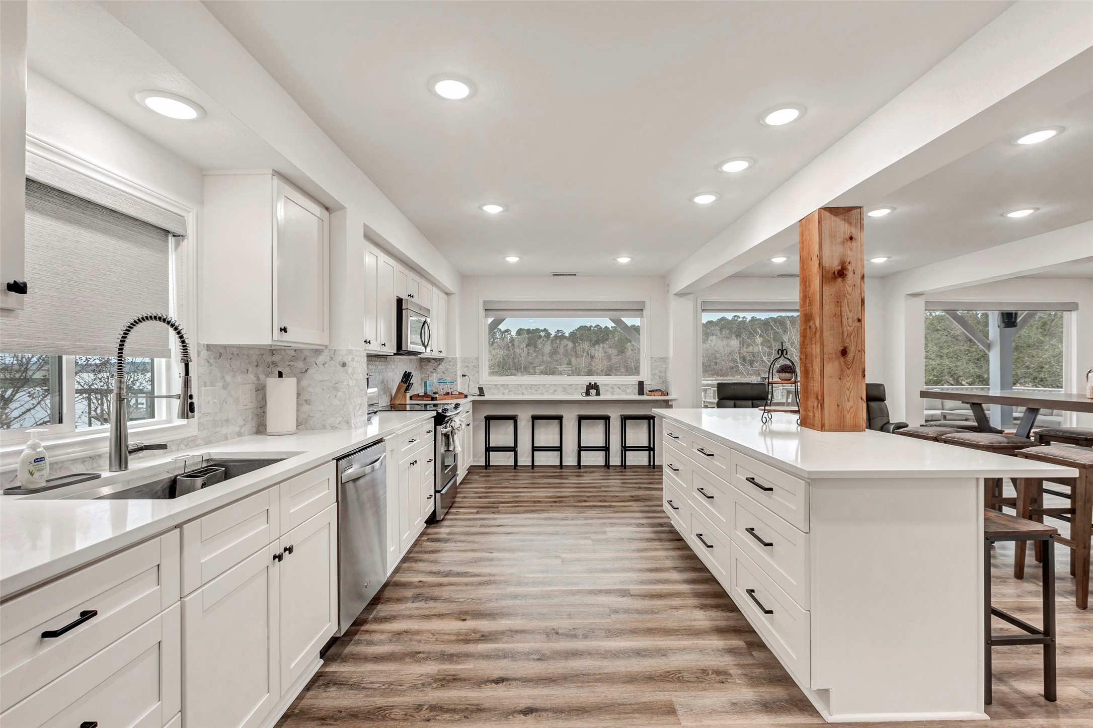 60 Edgewater Way Property Photo 12
