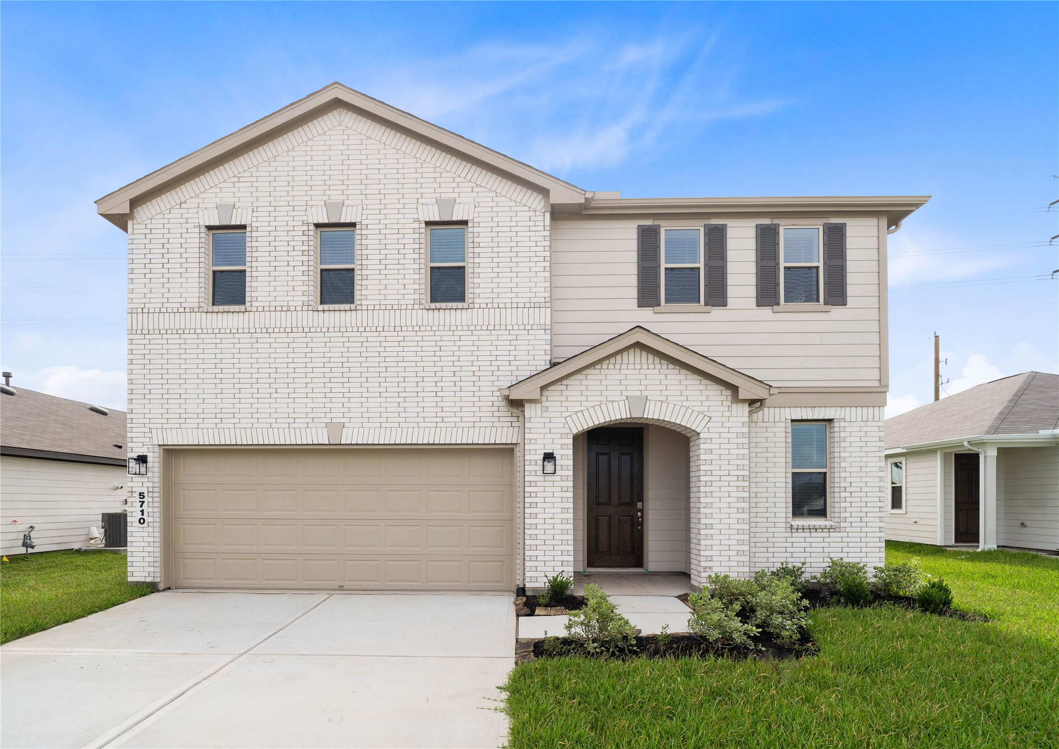 5710 Greater Nighthawk Road Property Photo 1