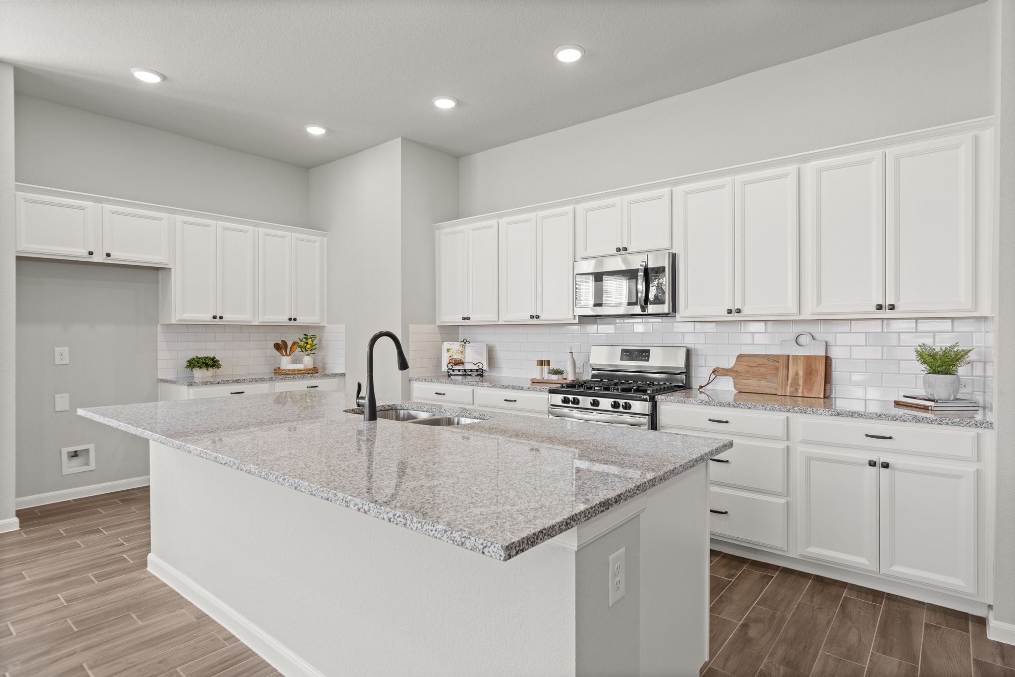 1212 Mystic Ridge Court Property Photo 8