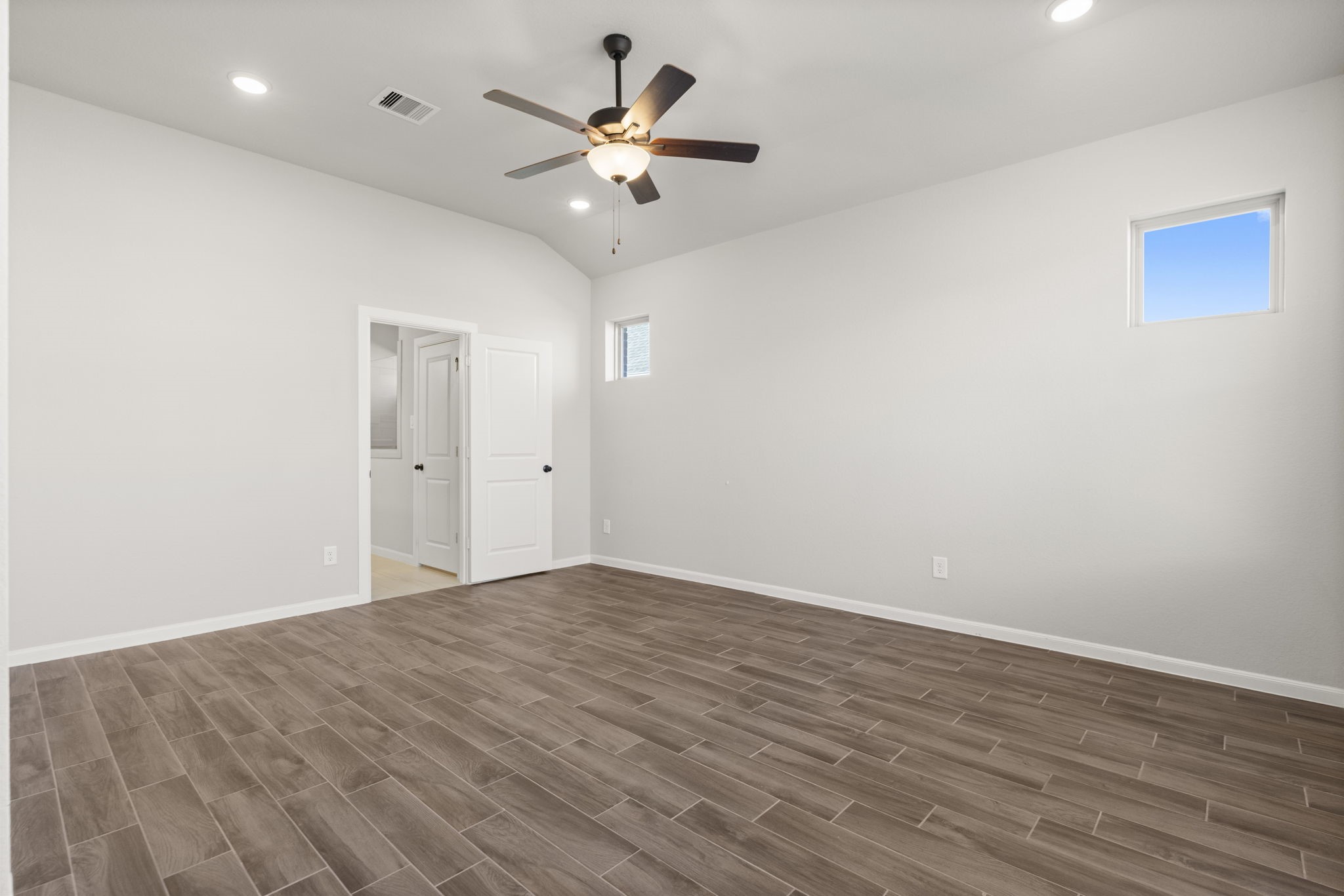 1212 Mystic Ridge Court Property Photo 13