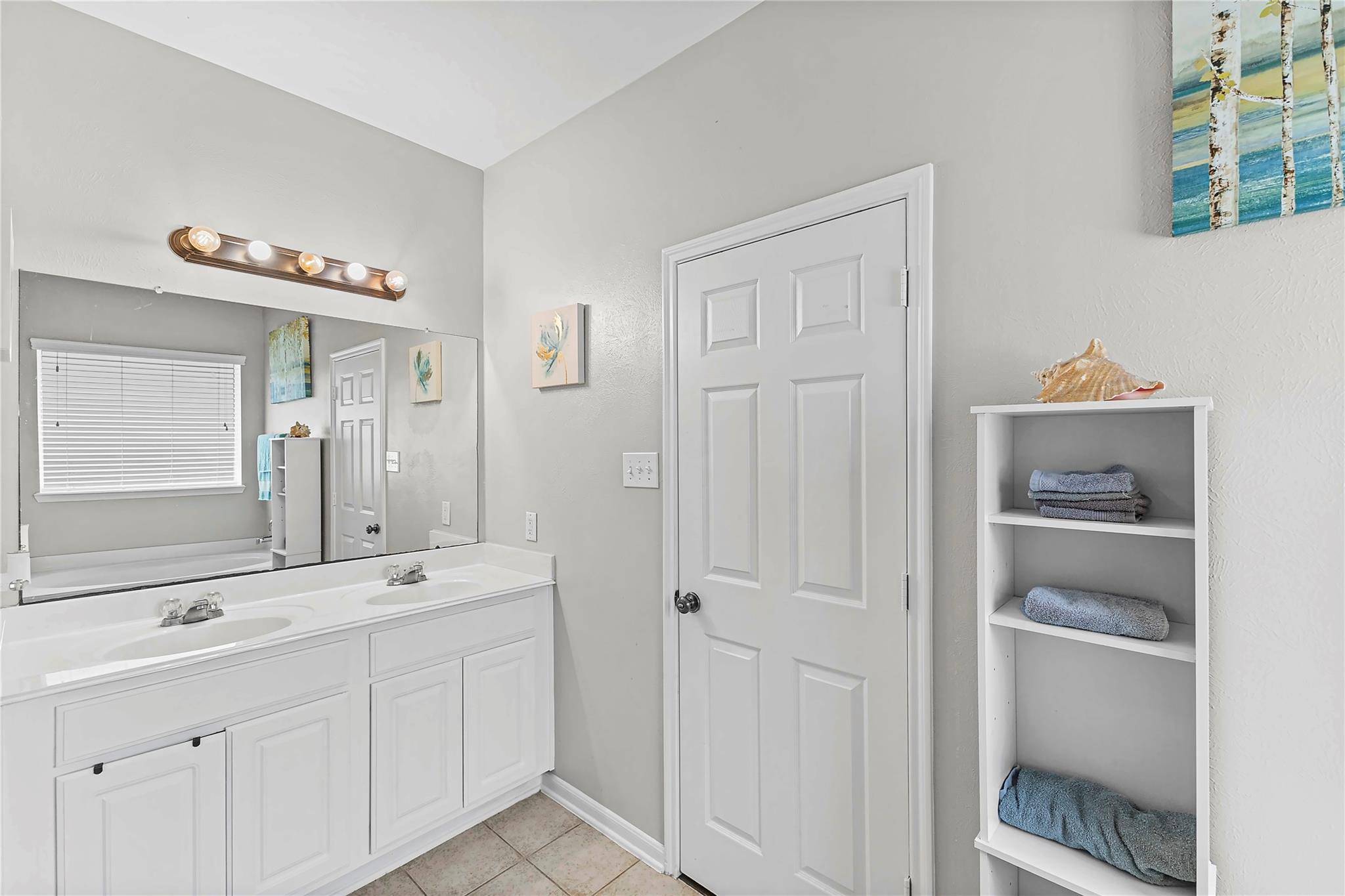 2701 Shallow Falls Court Property Photo 10