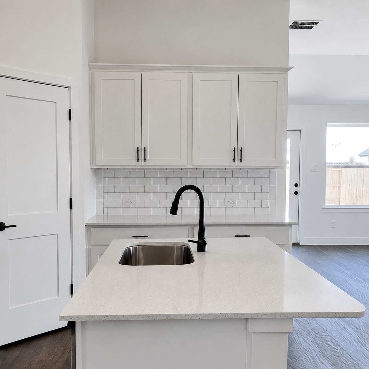 2241 W Post Oak Circle Property Photo