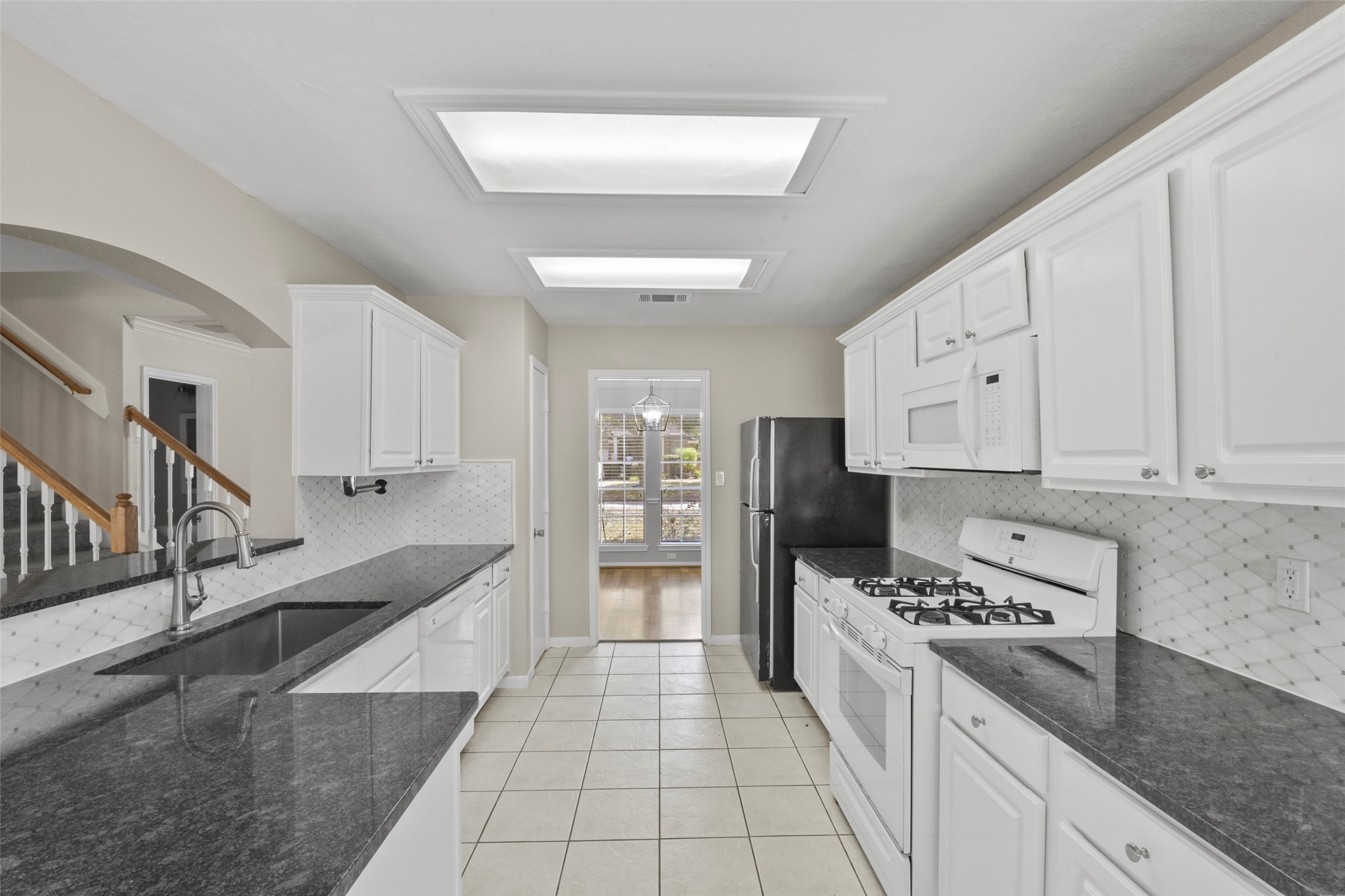 2003 Whitelaw Drive Property Photo 17