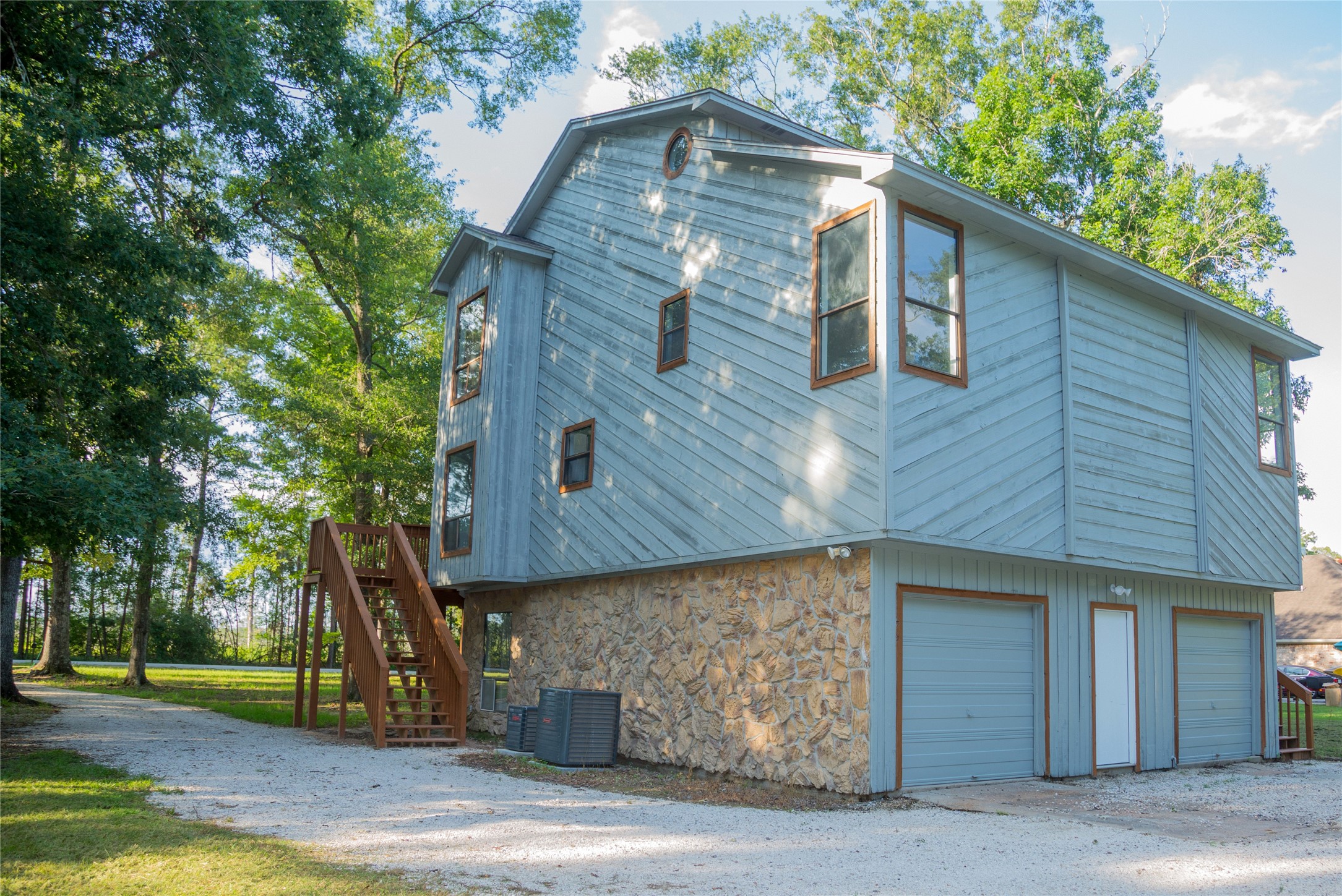 512 County Rd 337 Property Photo 28