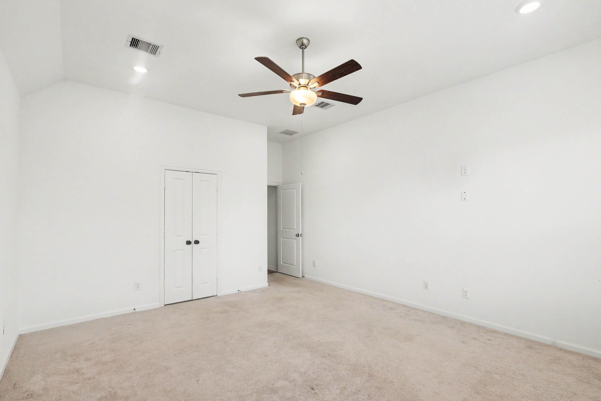 9407 Sea Star Lane Property Photo 17