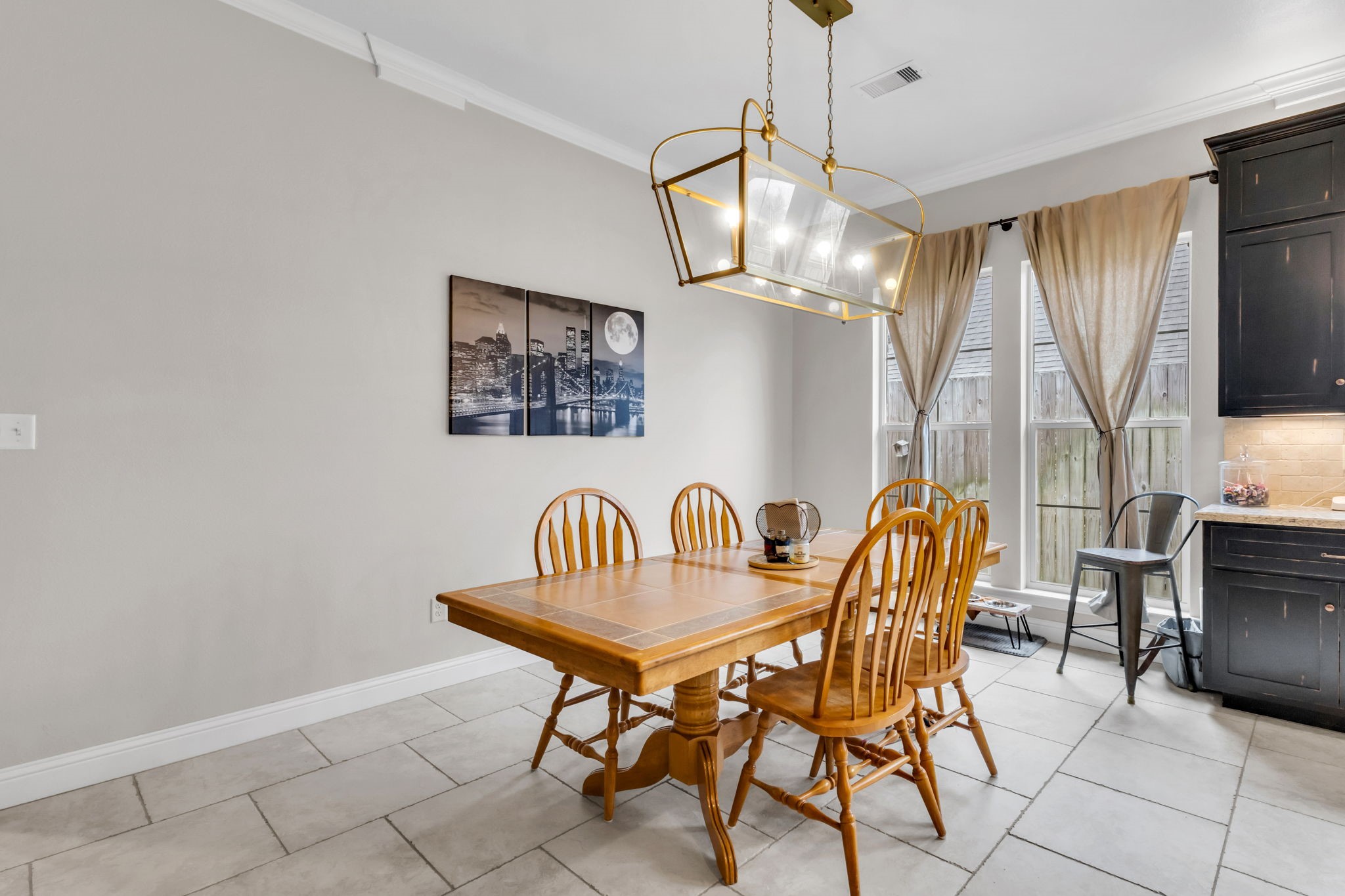 330 Chaple Creek Drive Property Photo 15