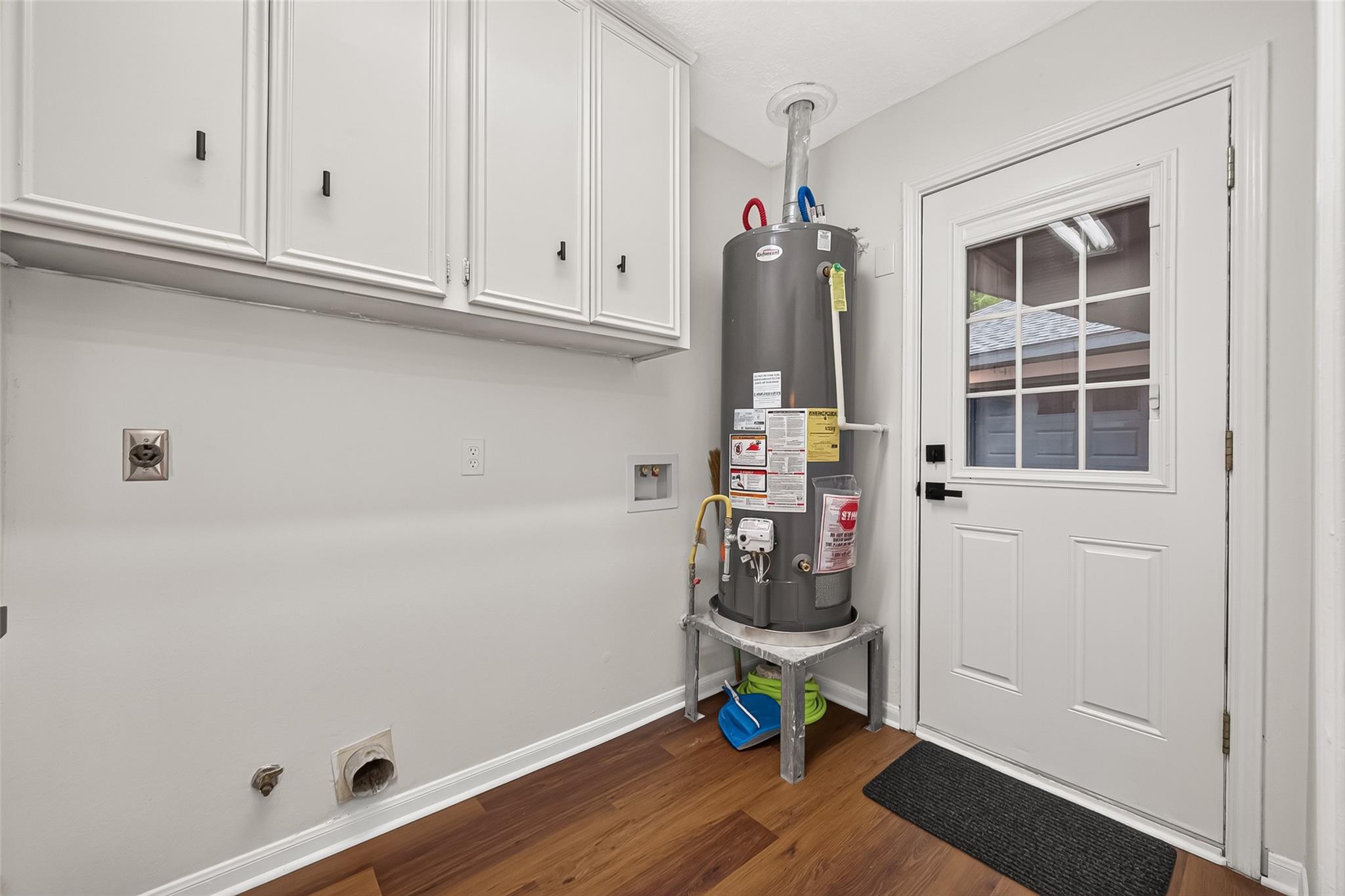 1704 Mulberry Drive Property Photo 12