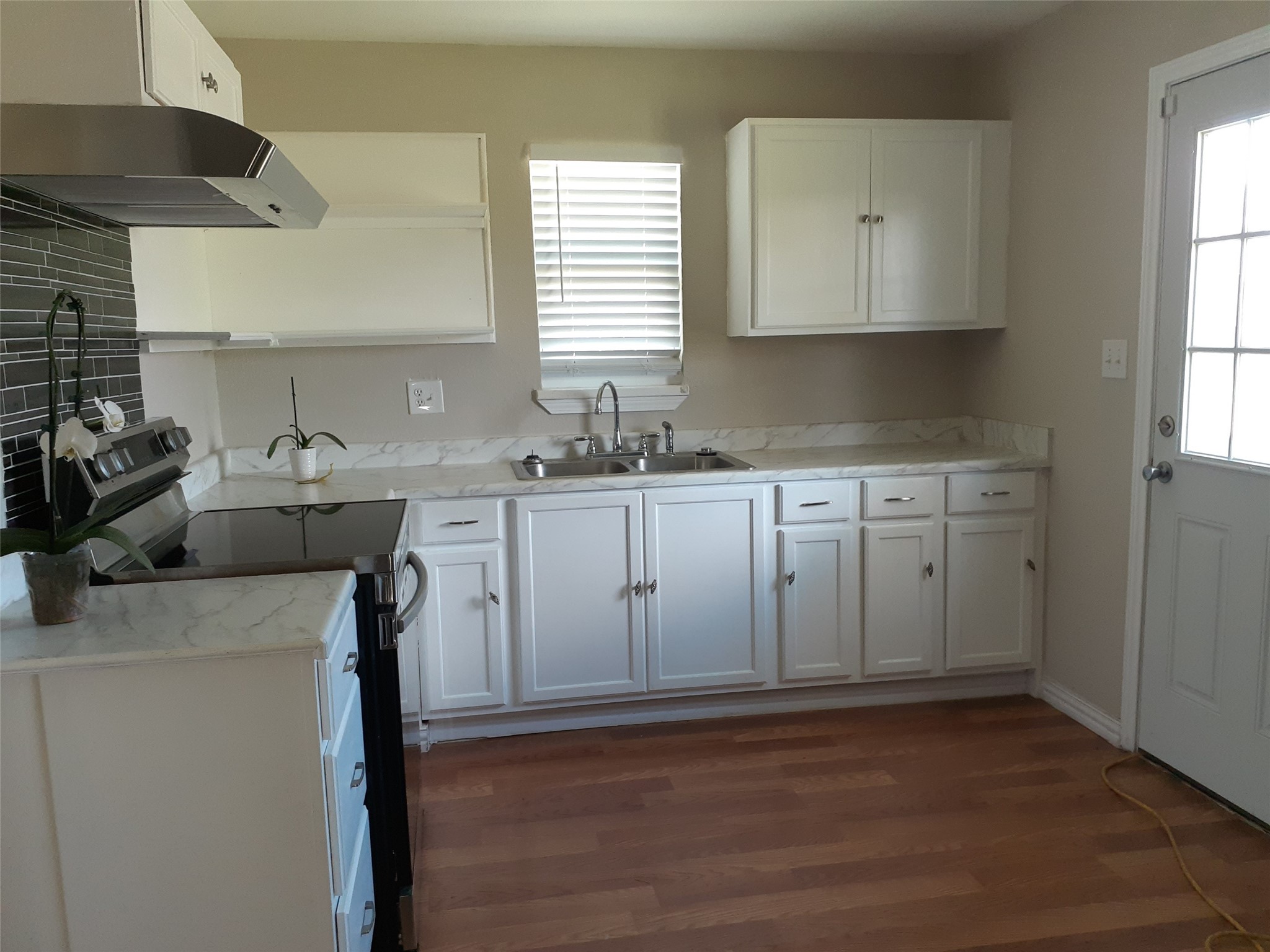 3319 Houston Street Property Photo 7