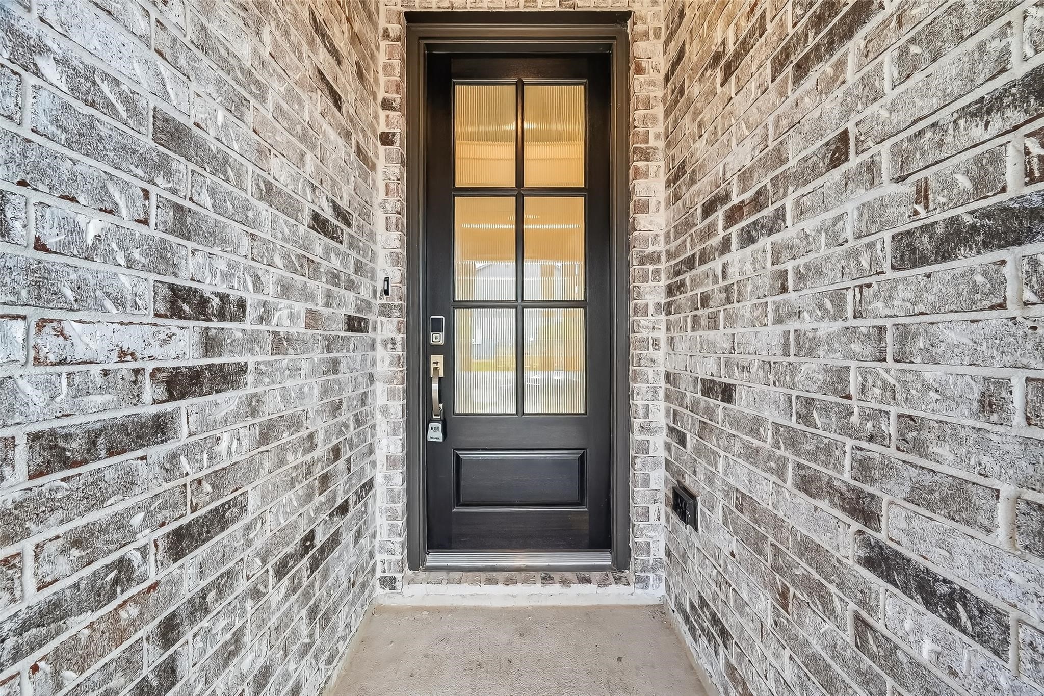 3238 Kindred Way Property Photo 5