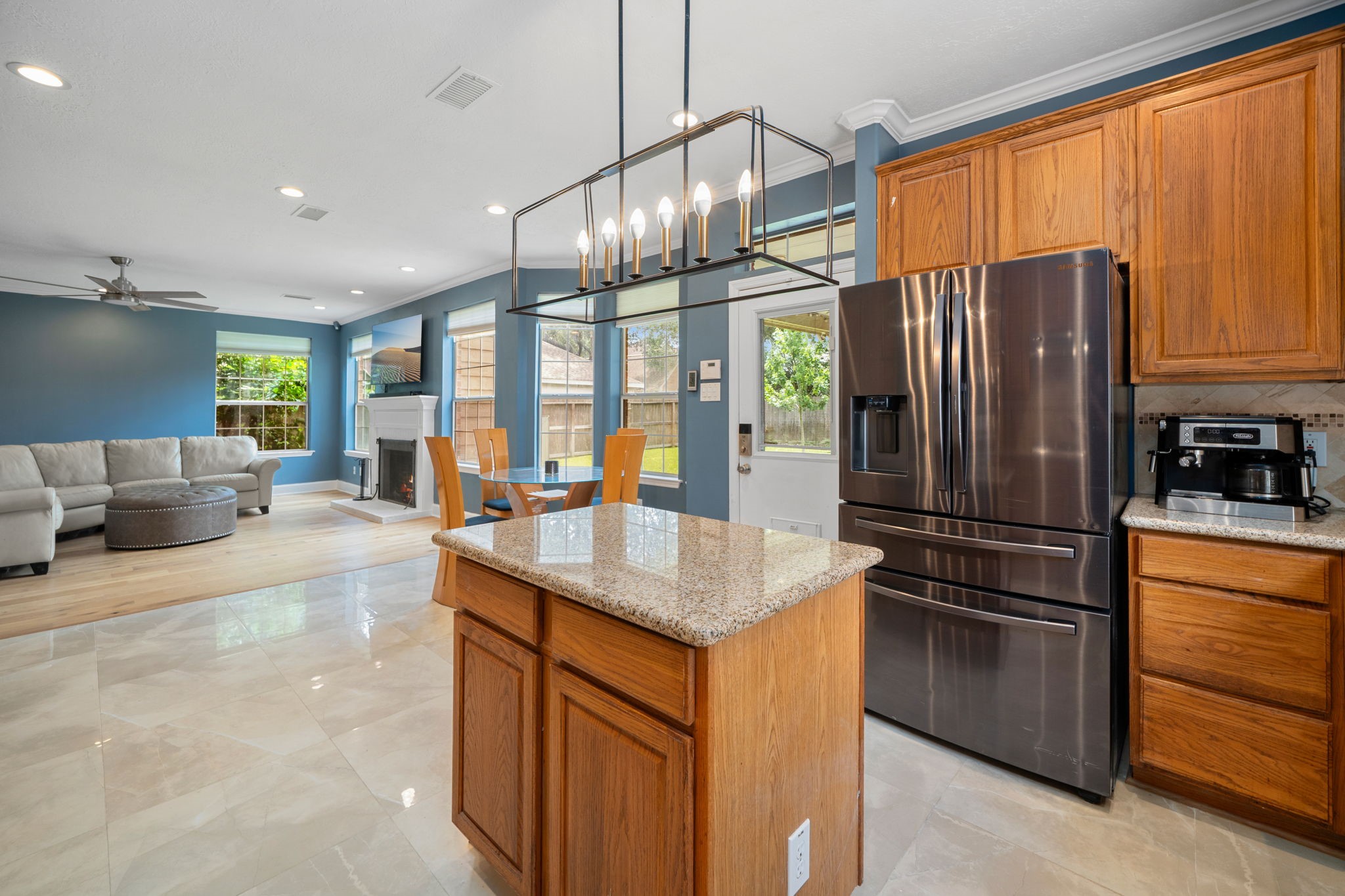 17511 Tall Maple Court Property Photo 10