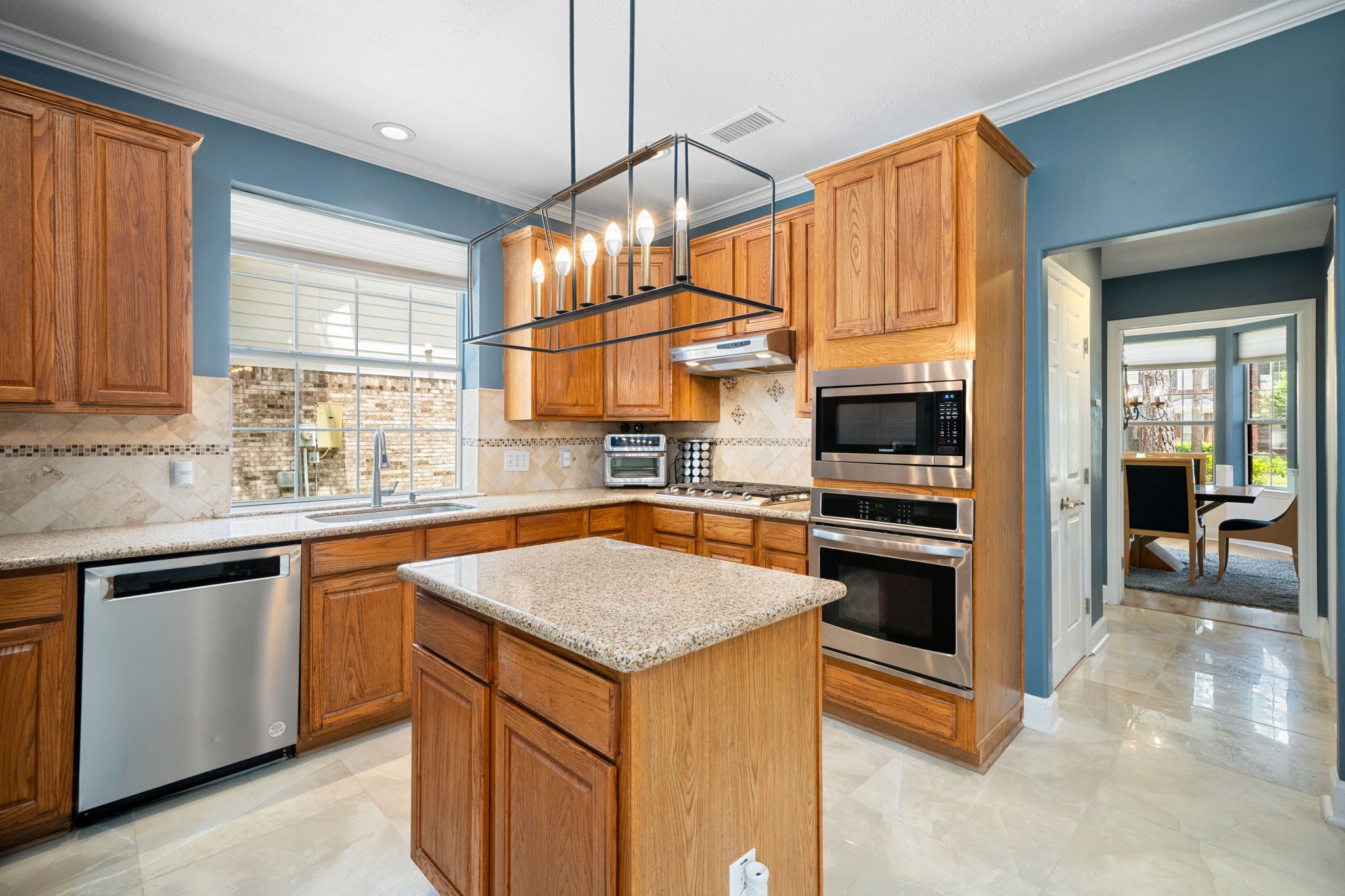 17511 Tall Maple Court Property Photo 14