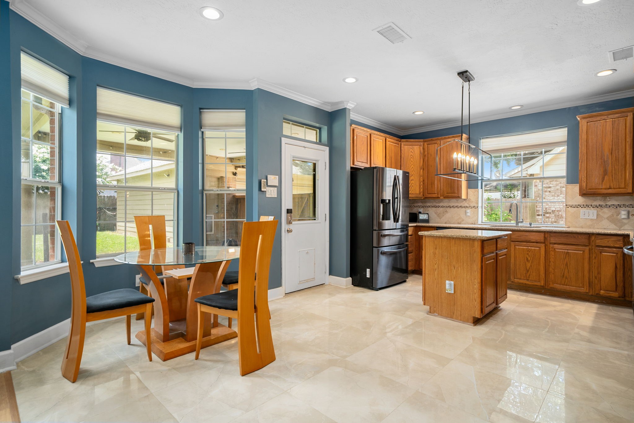 17511 Tall Maple Court Property Photo 16