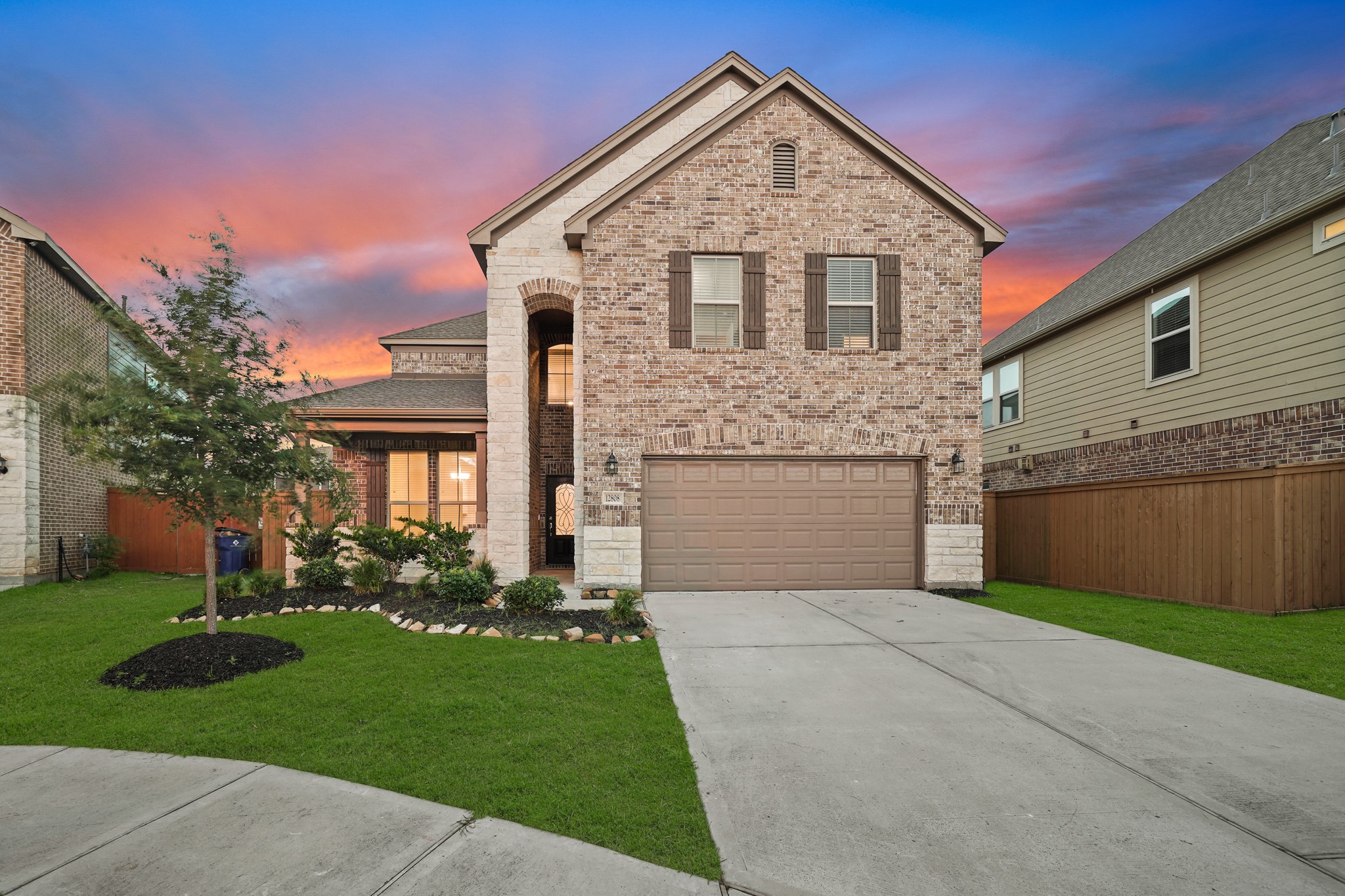 12808 Narrow Cove Drive Property Photo 1