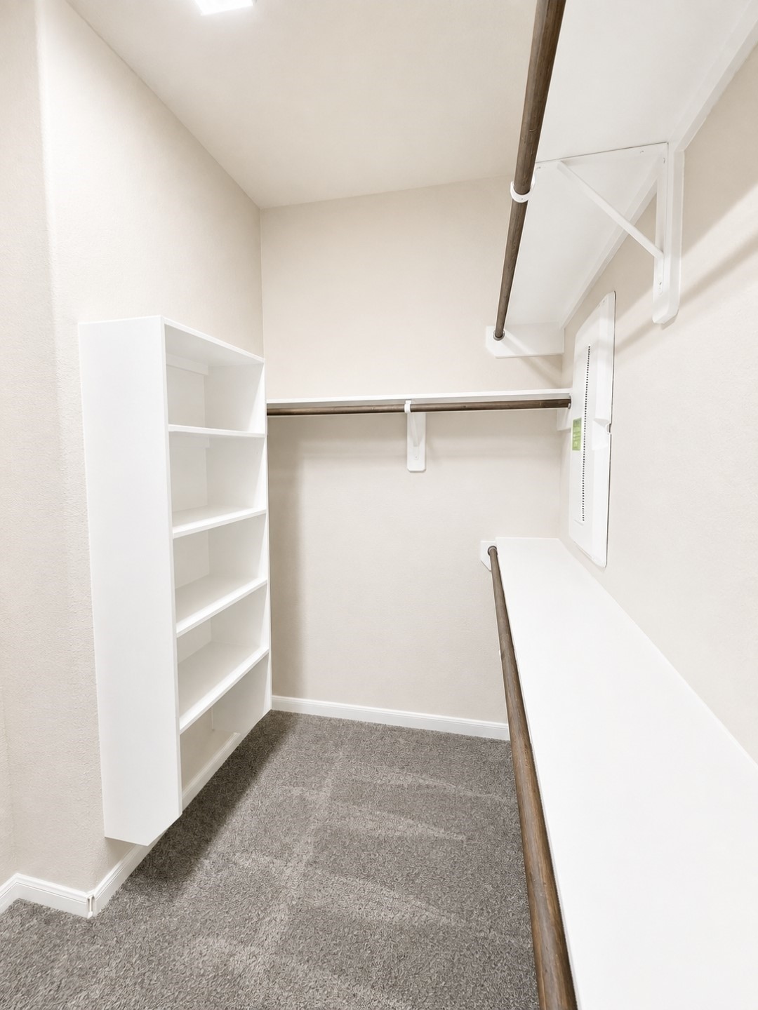 12808 Narrow Cove Drive Property Photo 18