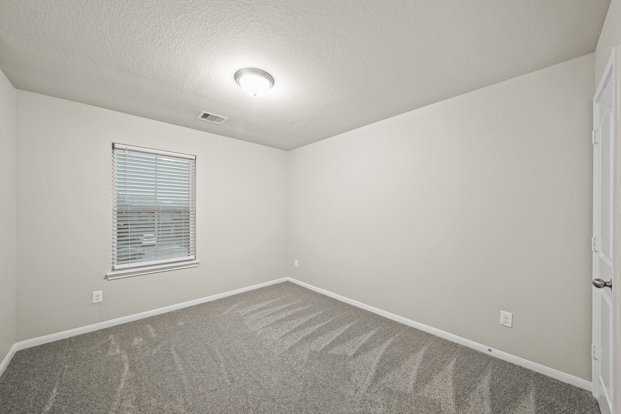12808 Narrow Cove Drive Property Photo 26