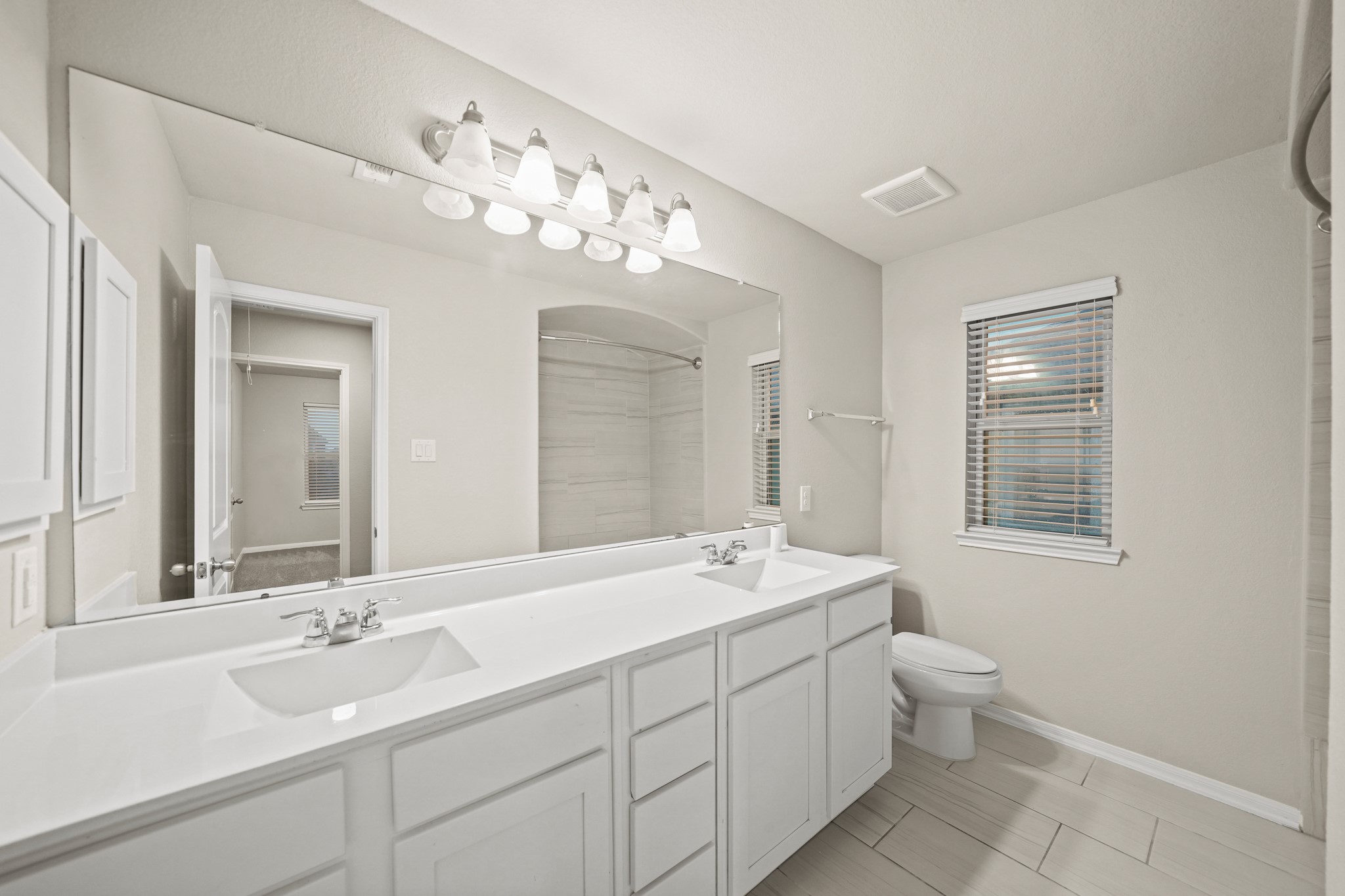 12808 Narrow Cove Drive Property Photo 28