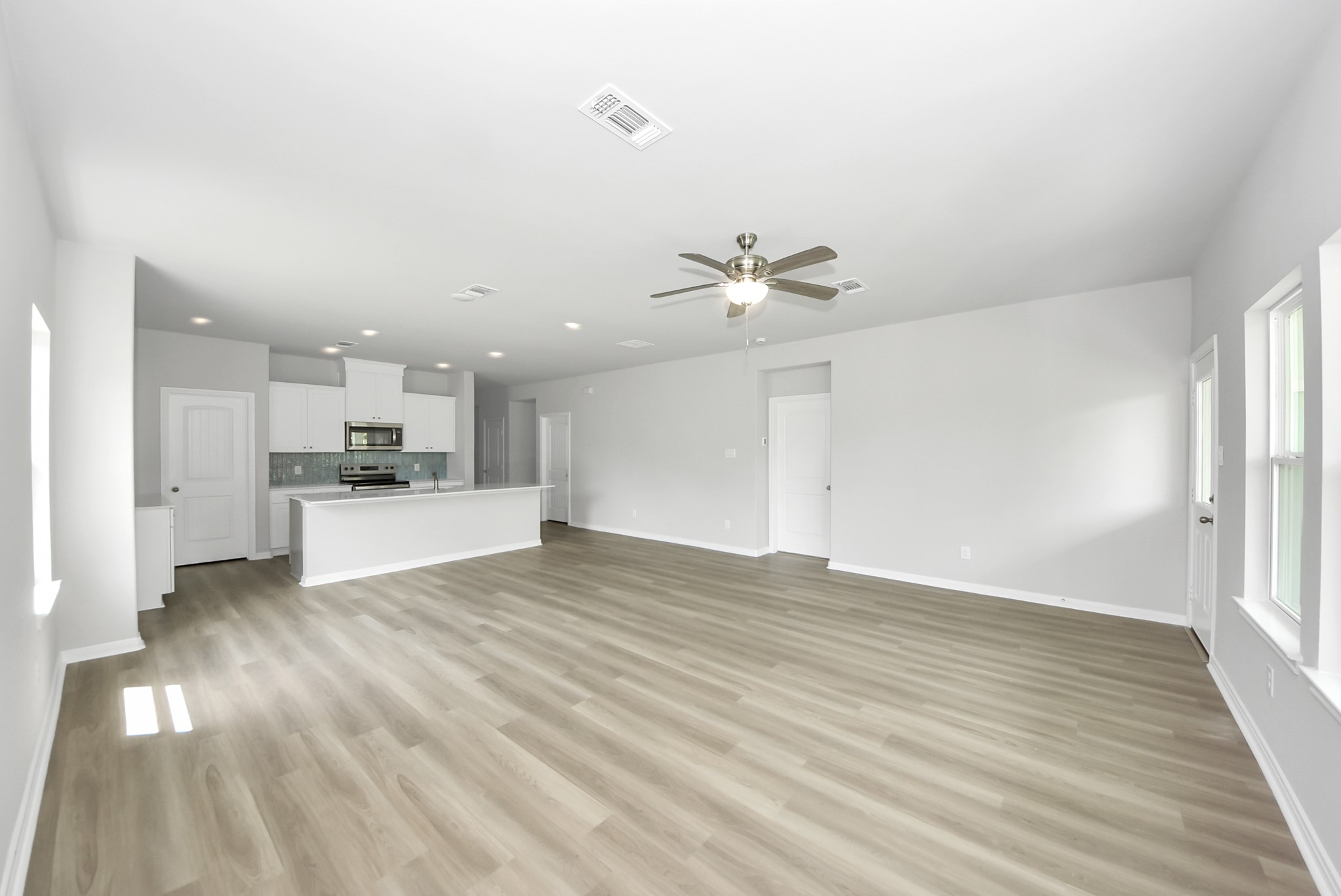 638 Stovall Drive Property Photo 9
