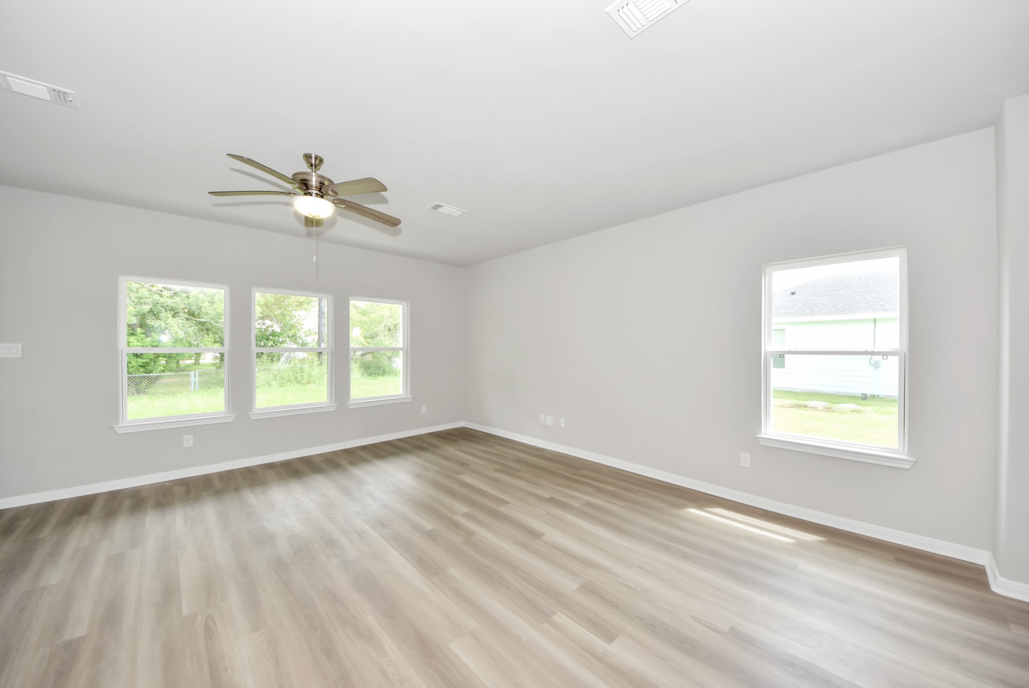 638 Stovall Drive Property Photo 12