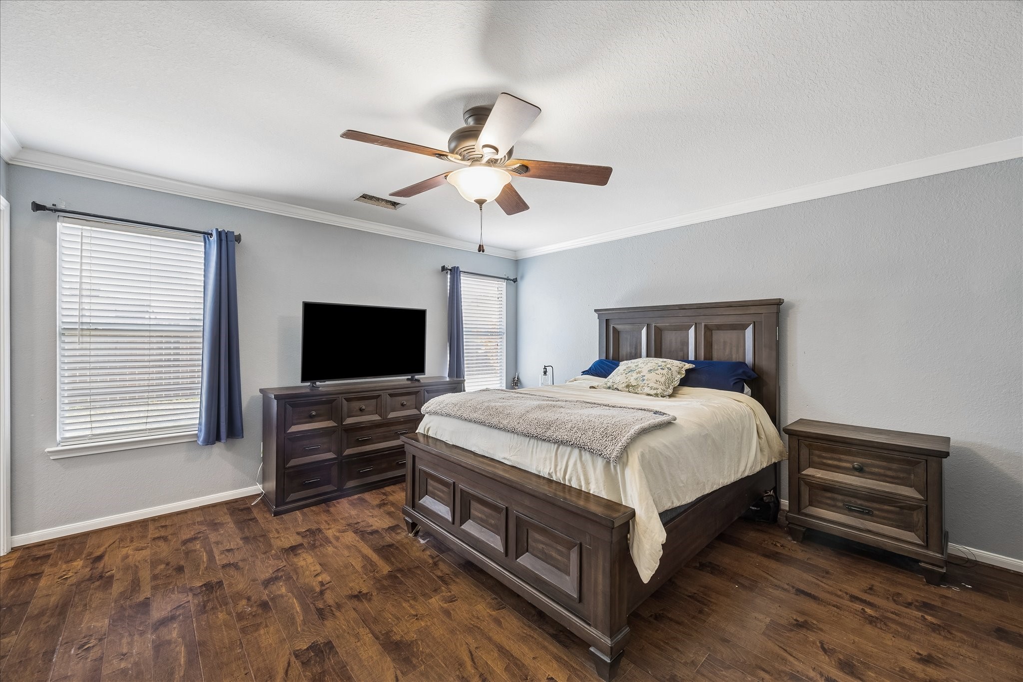 3326 Legends Shadow Drive Property Photo 10
