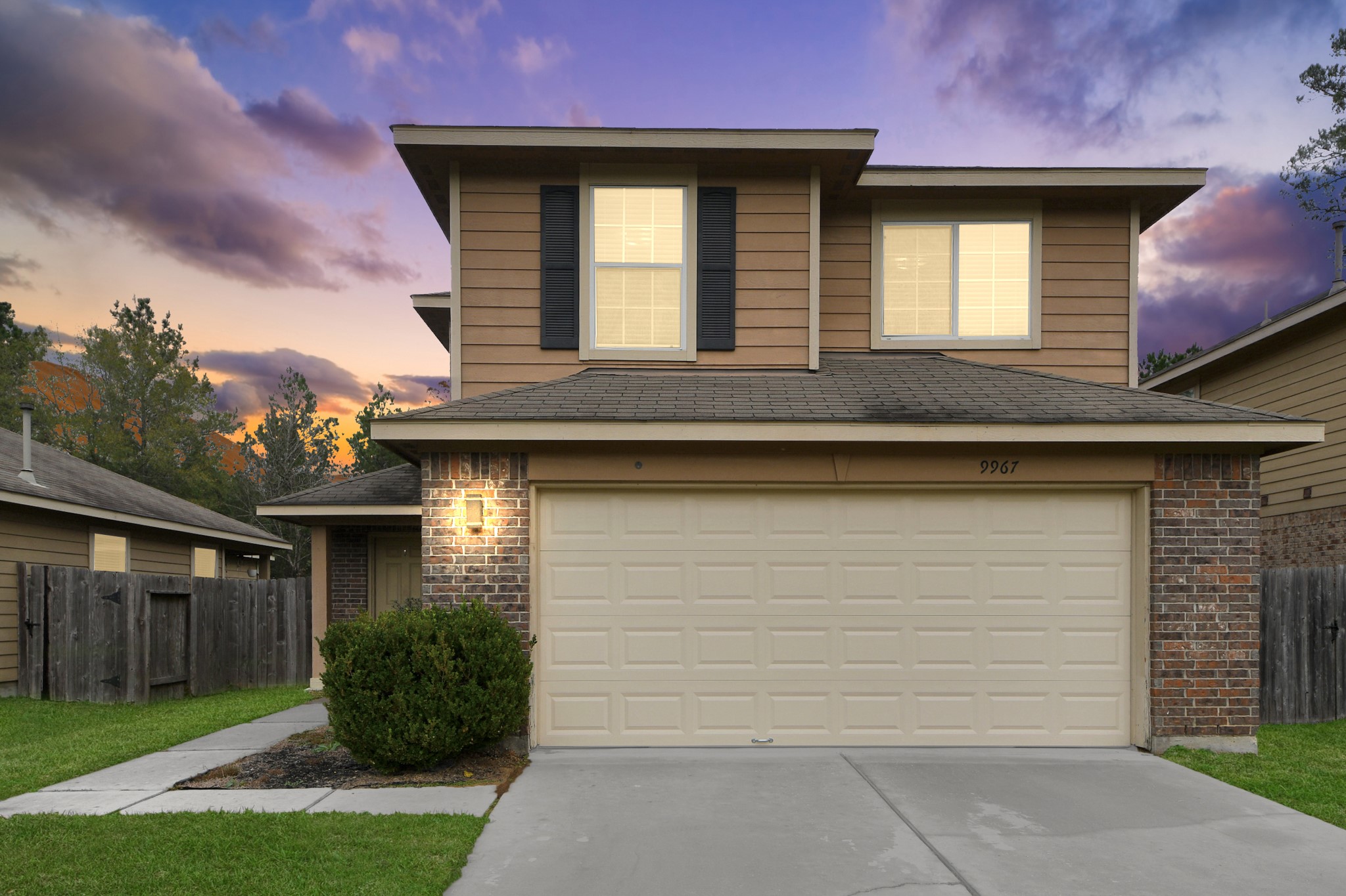 9967 Sterling Place Drive Property Photo 4