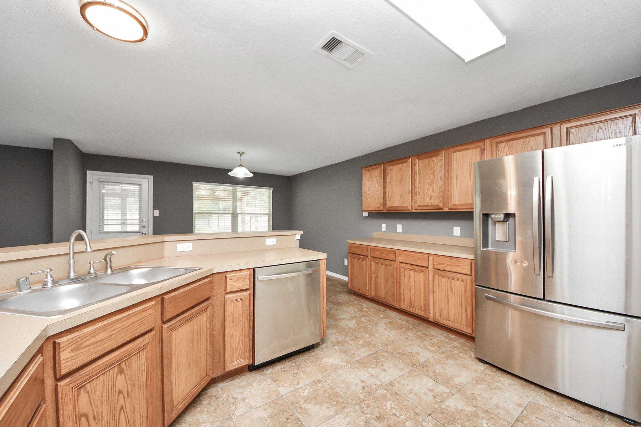 9967 Sterling Place Drive Property Photo 16