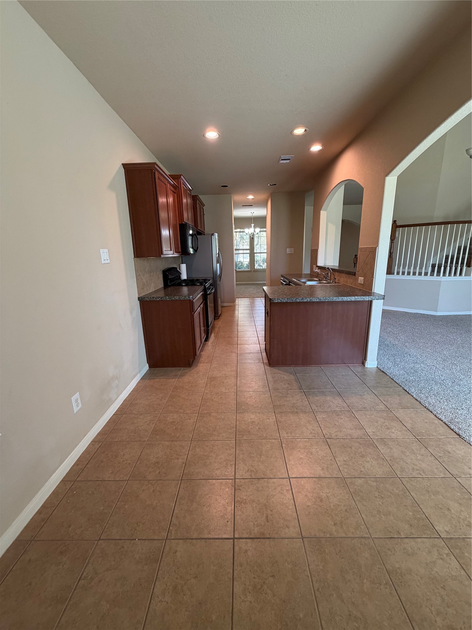 3209 Featherwood Lane Property Photo 9
