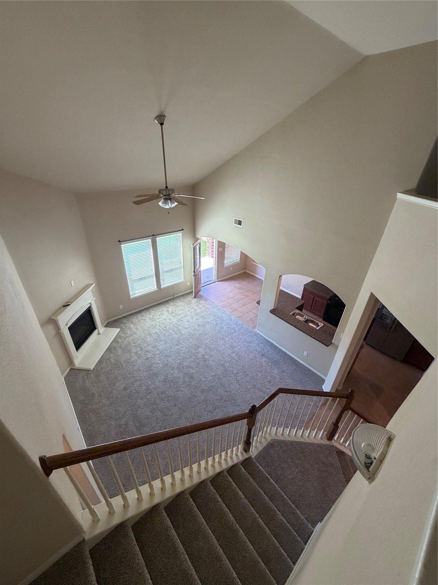 3209 Featherwood Lane Property Photo 11