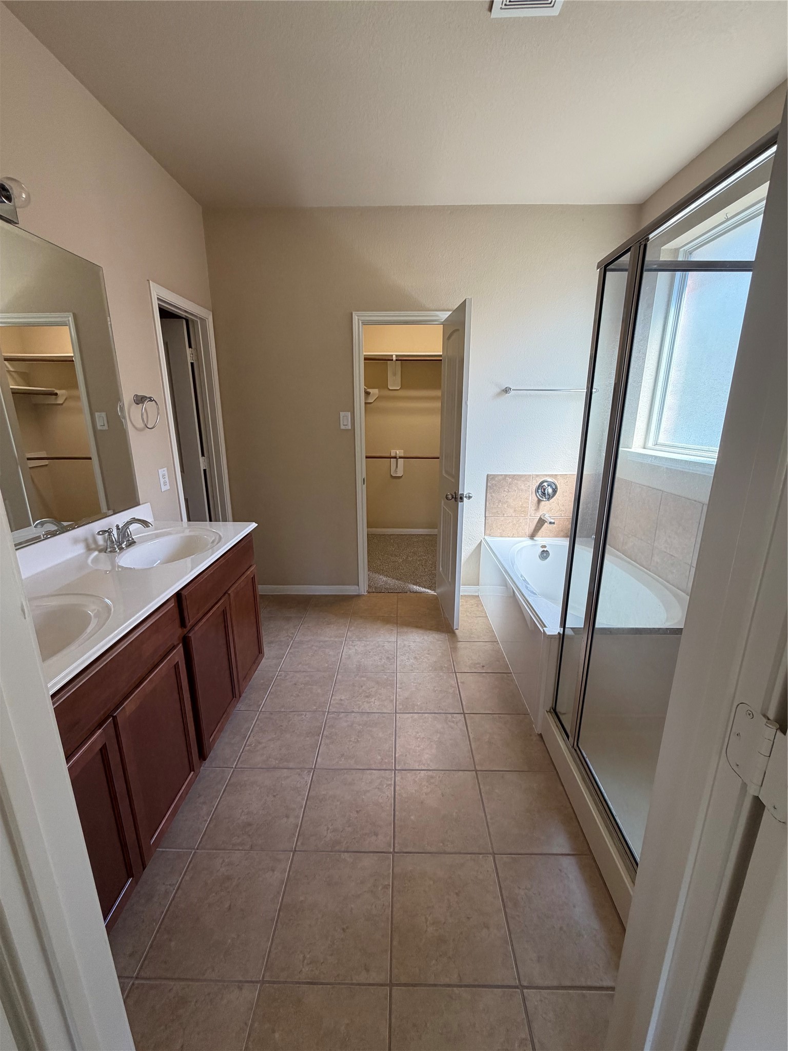 3209 Featherwood Lane Property Photo 15