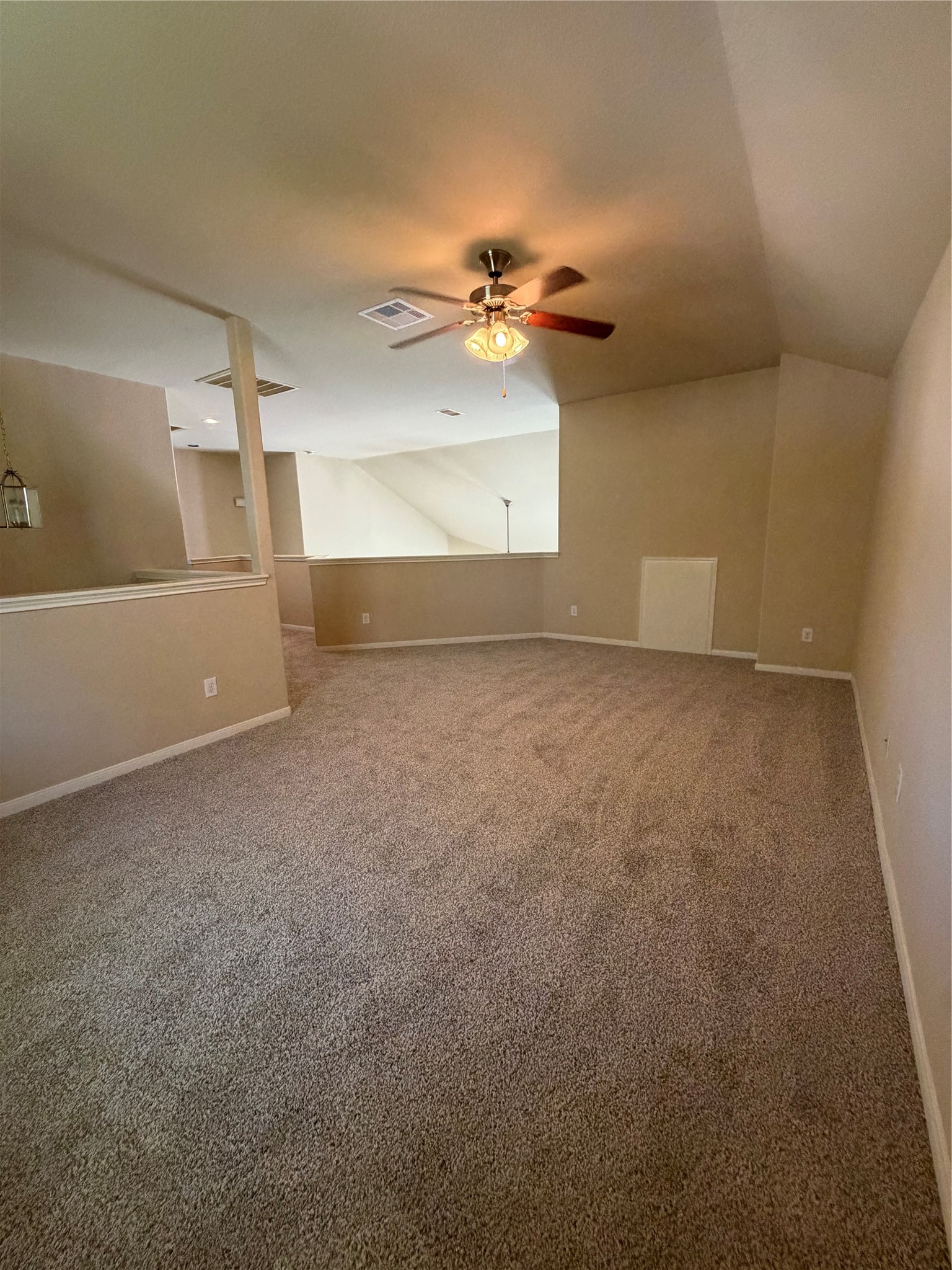 3209 Featherwood Lane Property Photo 16