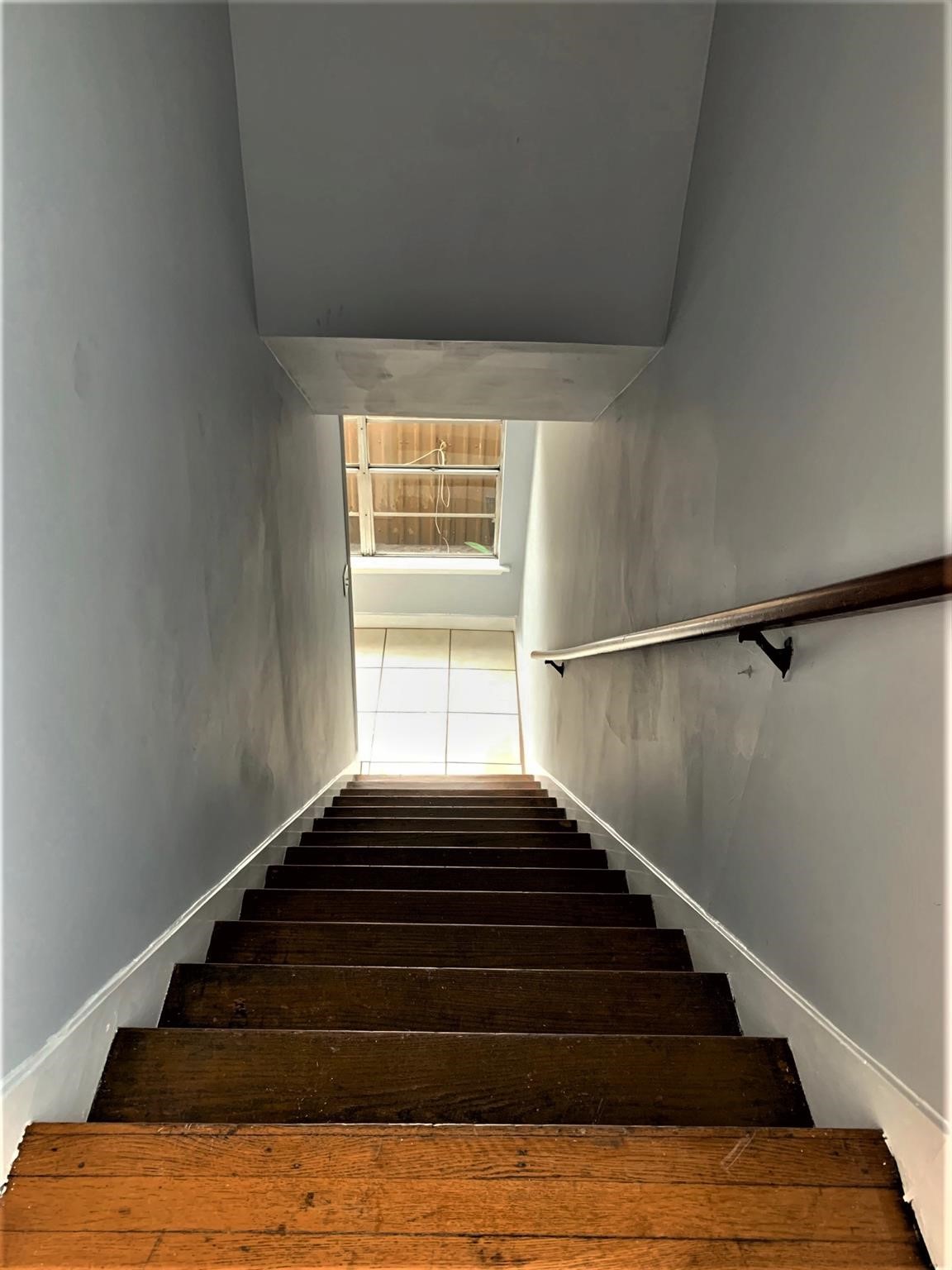 1546 Lombardy Street C Property Photo 15