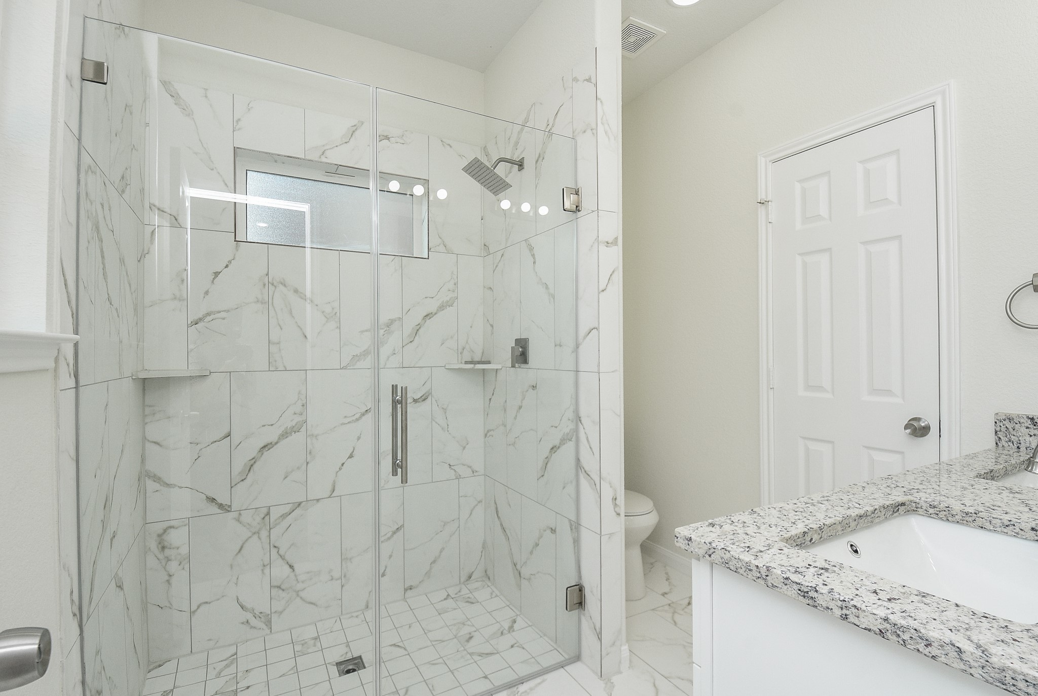 2819 Topiary Lane Property Photo 17