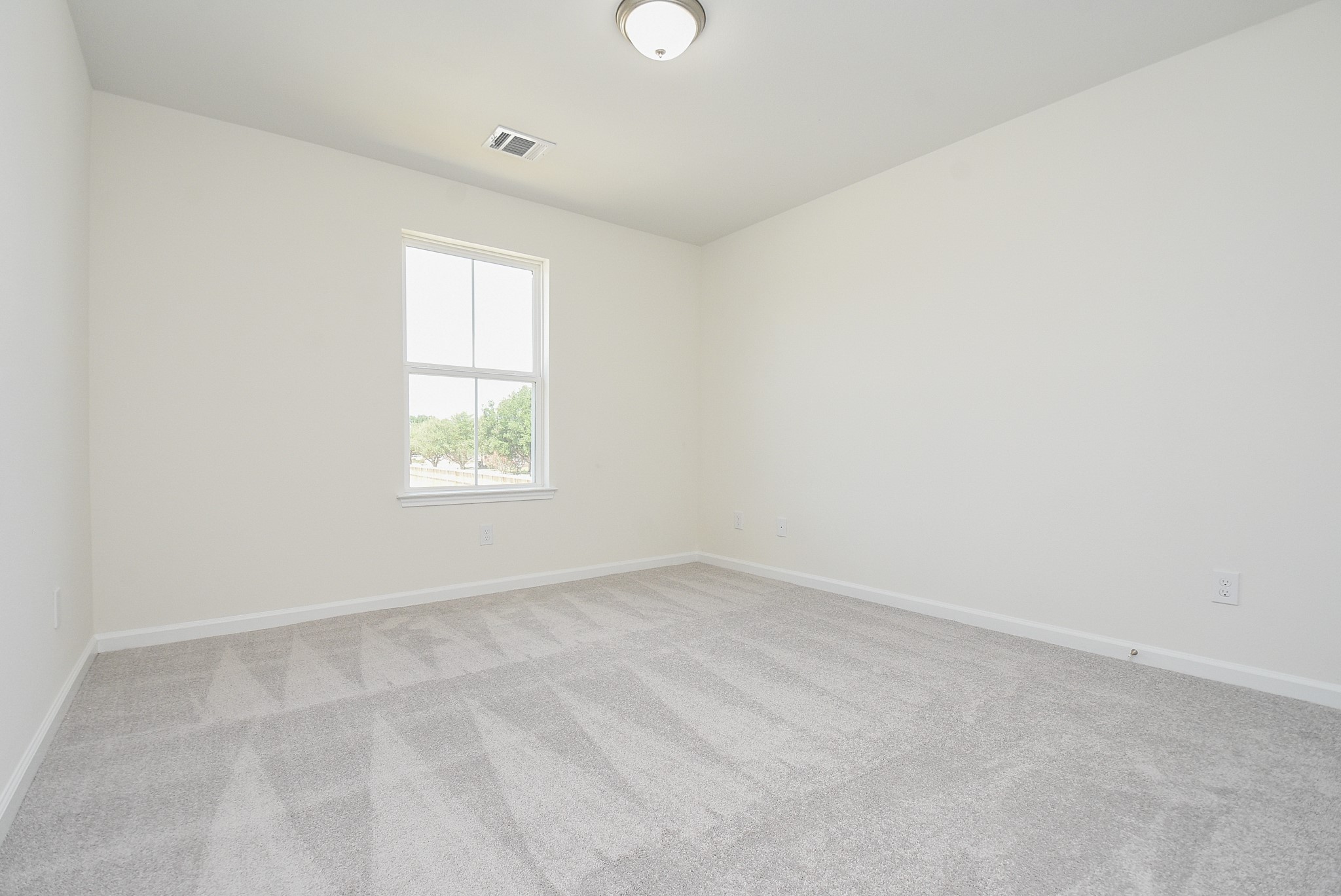 2819 Topiary Lane Property Photo 25