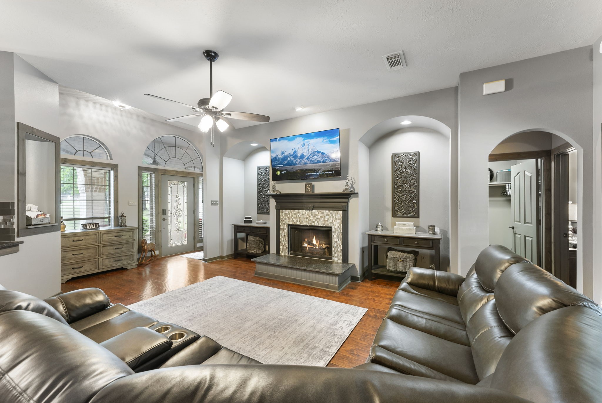 9164 Grand Lake Estates Drive Property Photo 8