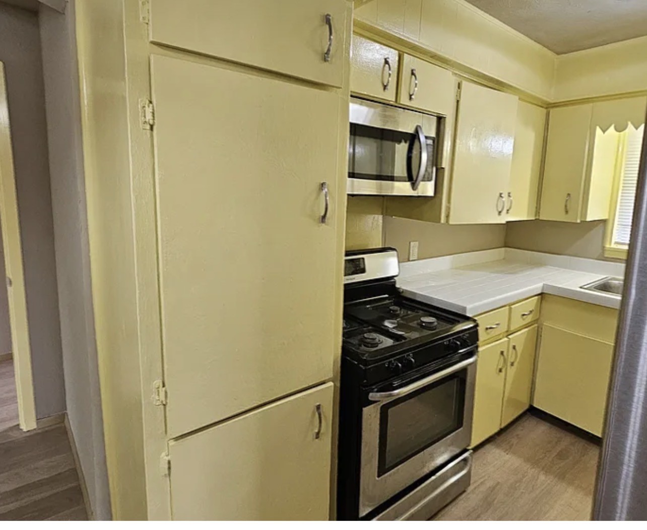 3026 Airport Boulevard Property Photo 10