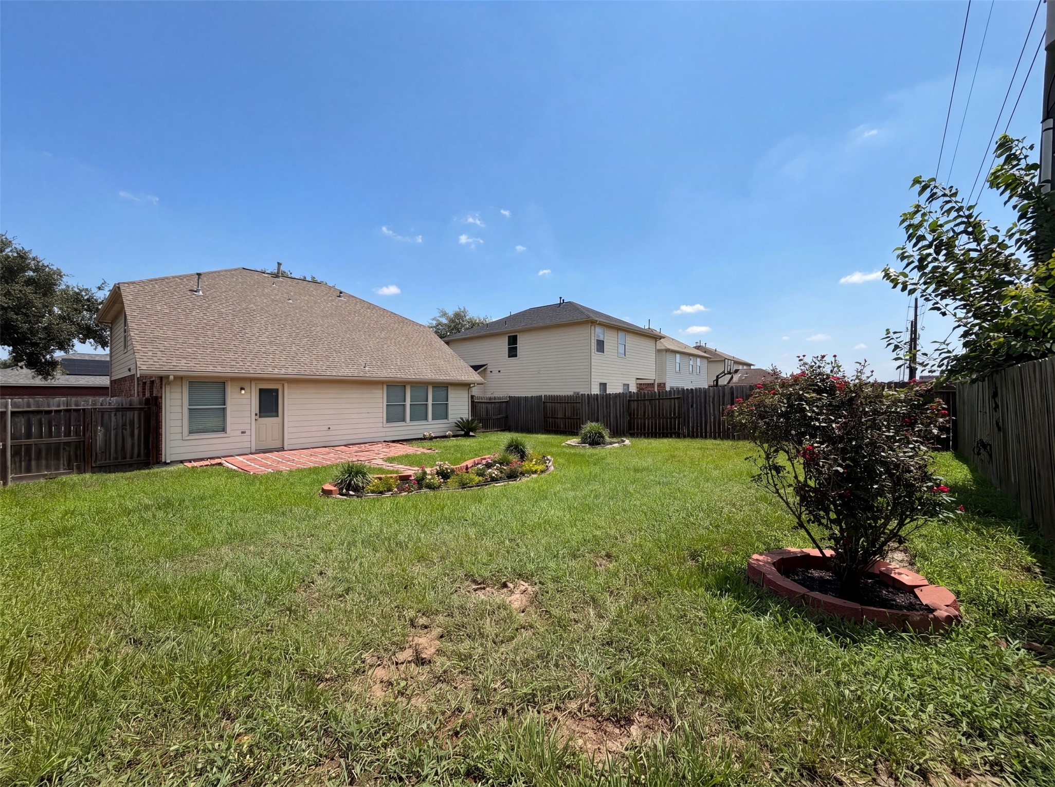 20615 Sandy Bay Lane Property Photo 5