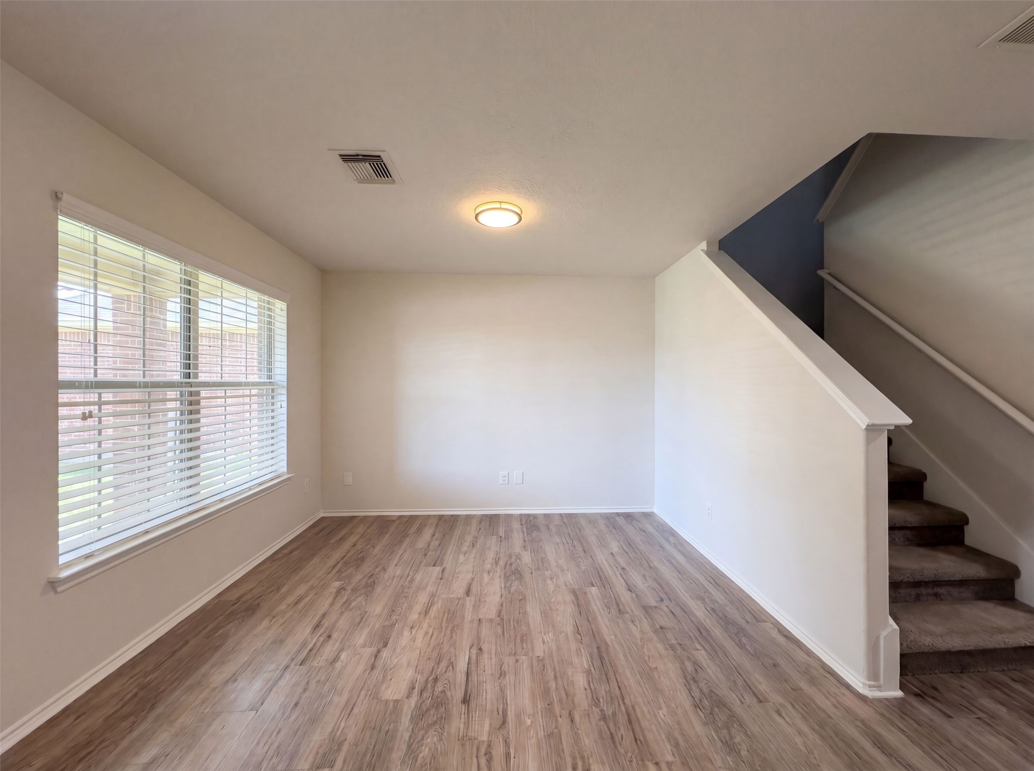 20615 Sandy Bay Lane Property Photo 6