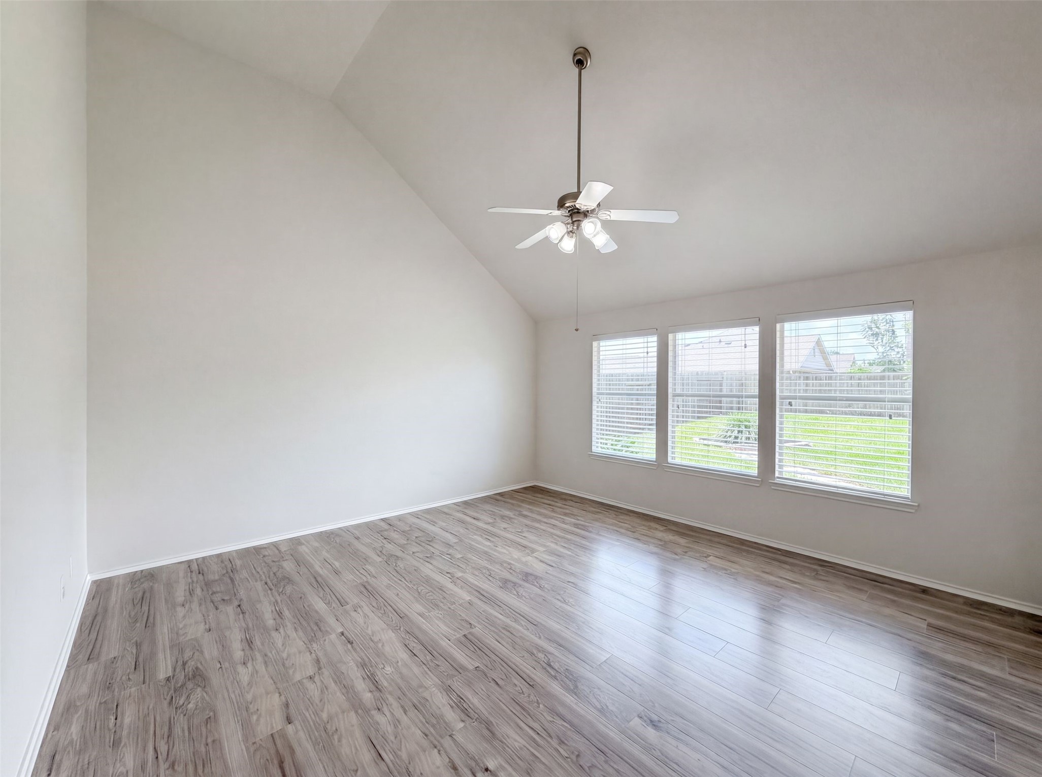 20615 Sandy Bay Lane Property Photo 9