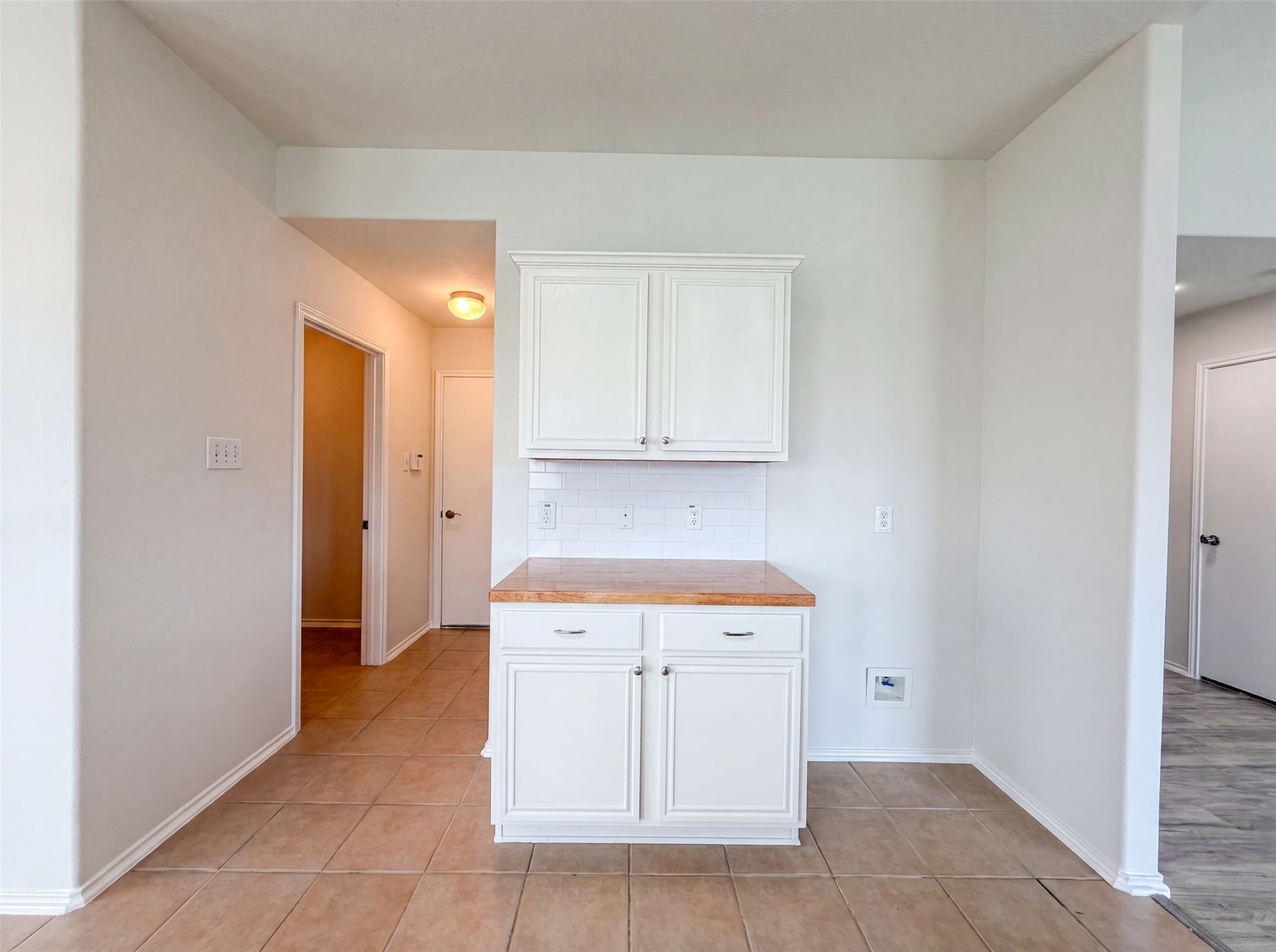 20615 Sandy Bay Lane Property Photo 12