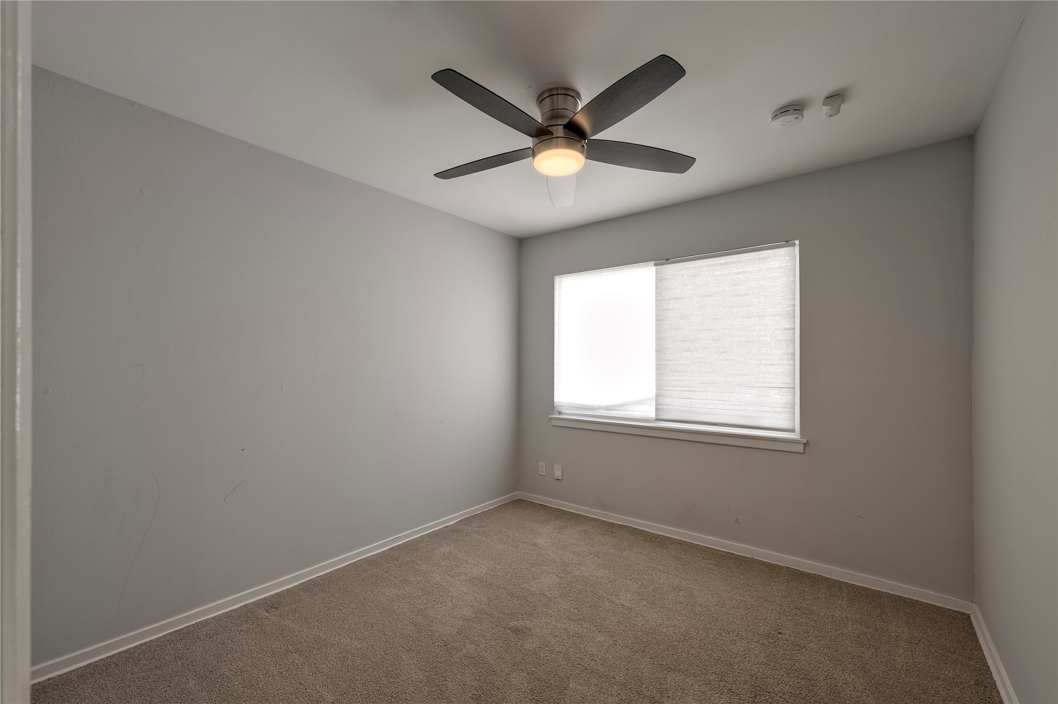 515 Azaleadell Drive Property Photo 19