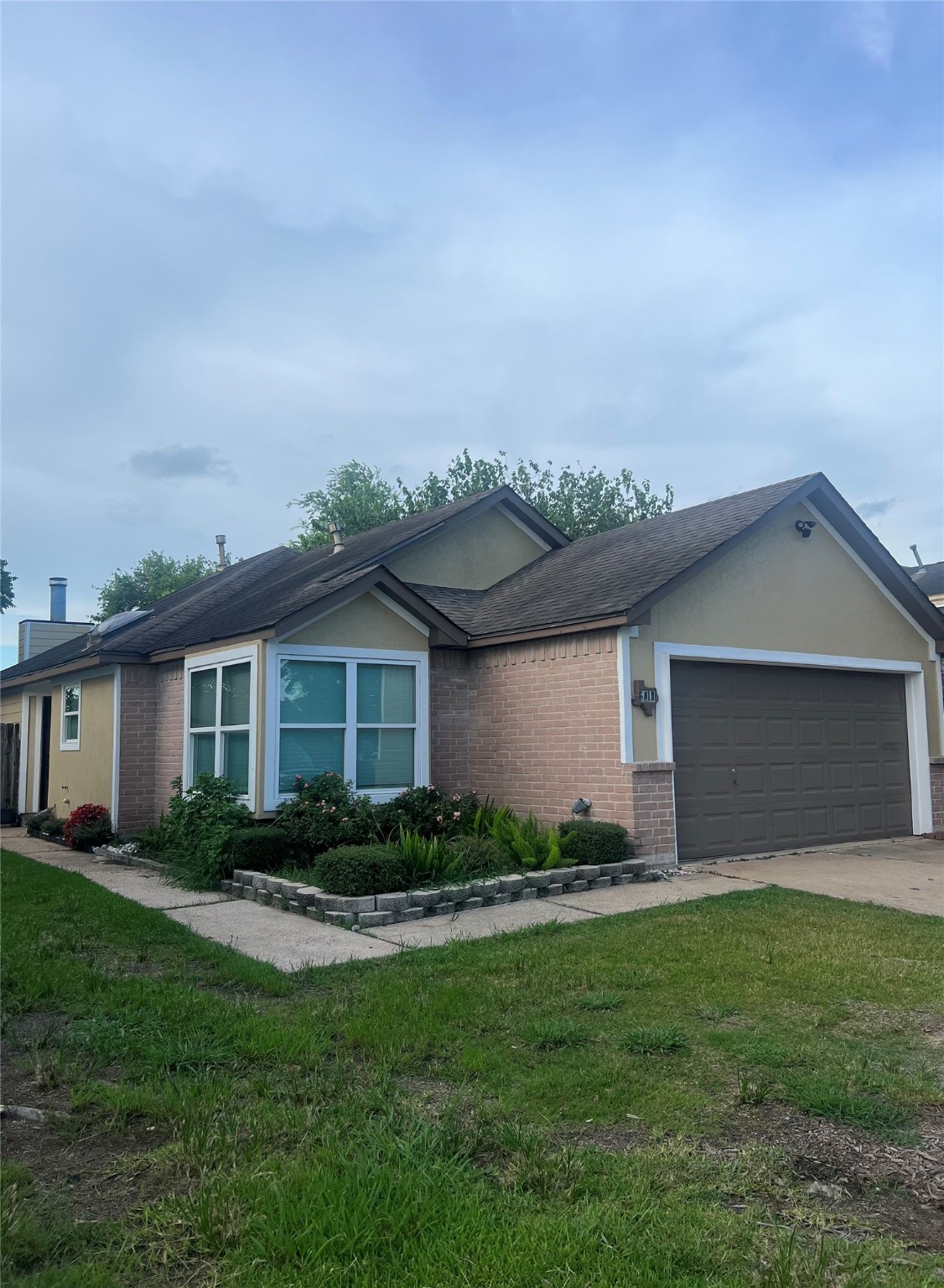 6018 Beaconridge Drive Property Photo 1