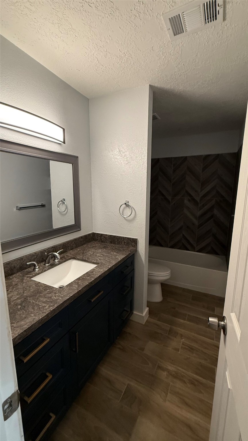 6018 Beaconridge Drive Property Photo 19